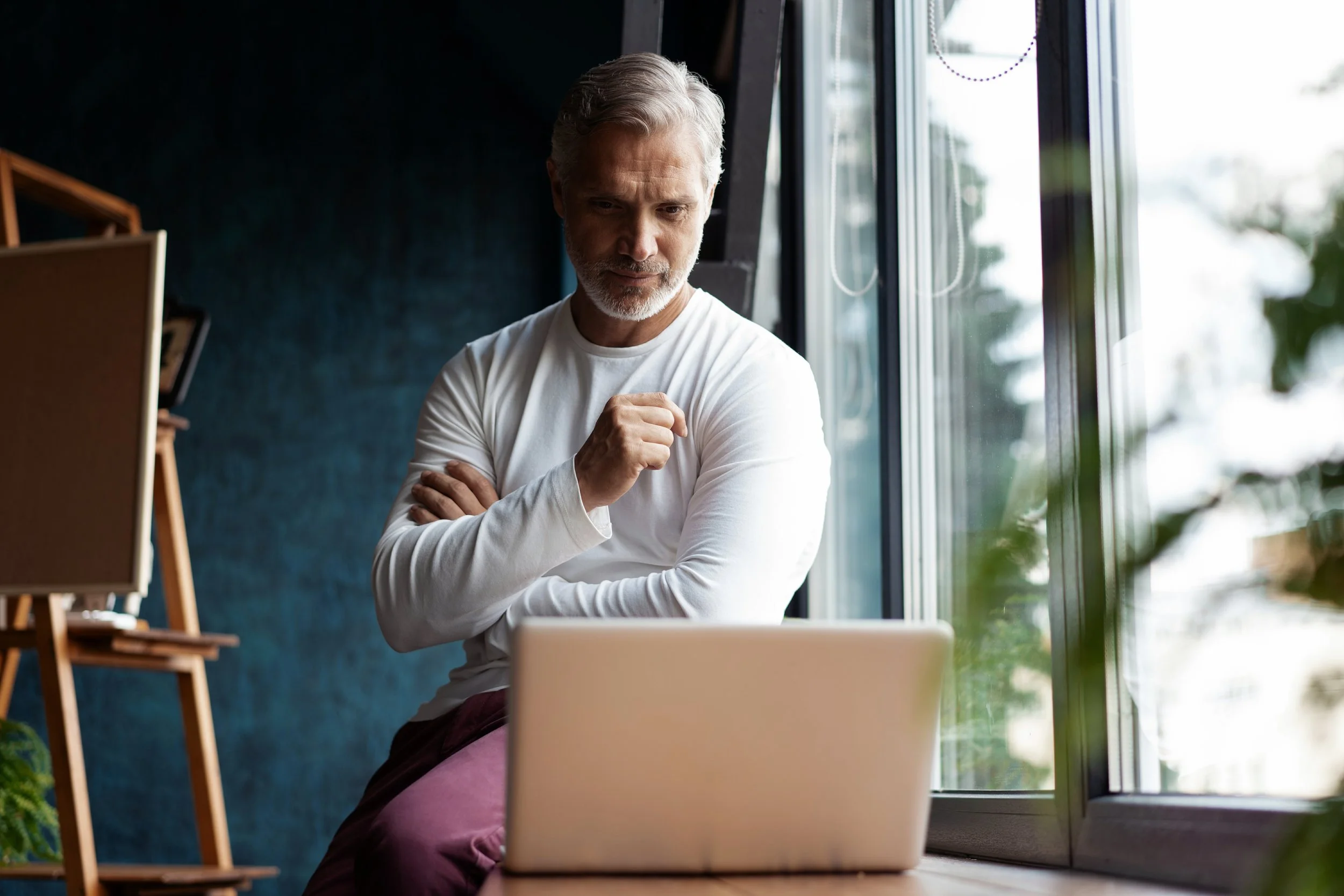 Why Do High-Functioning Men Feel So Alone? The Emotional Support Men Often Don’t Have
