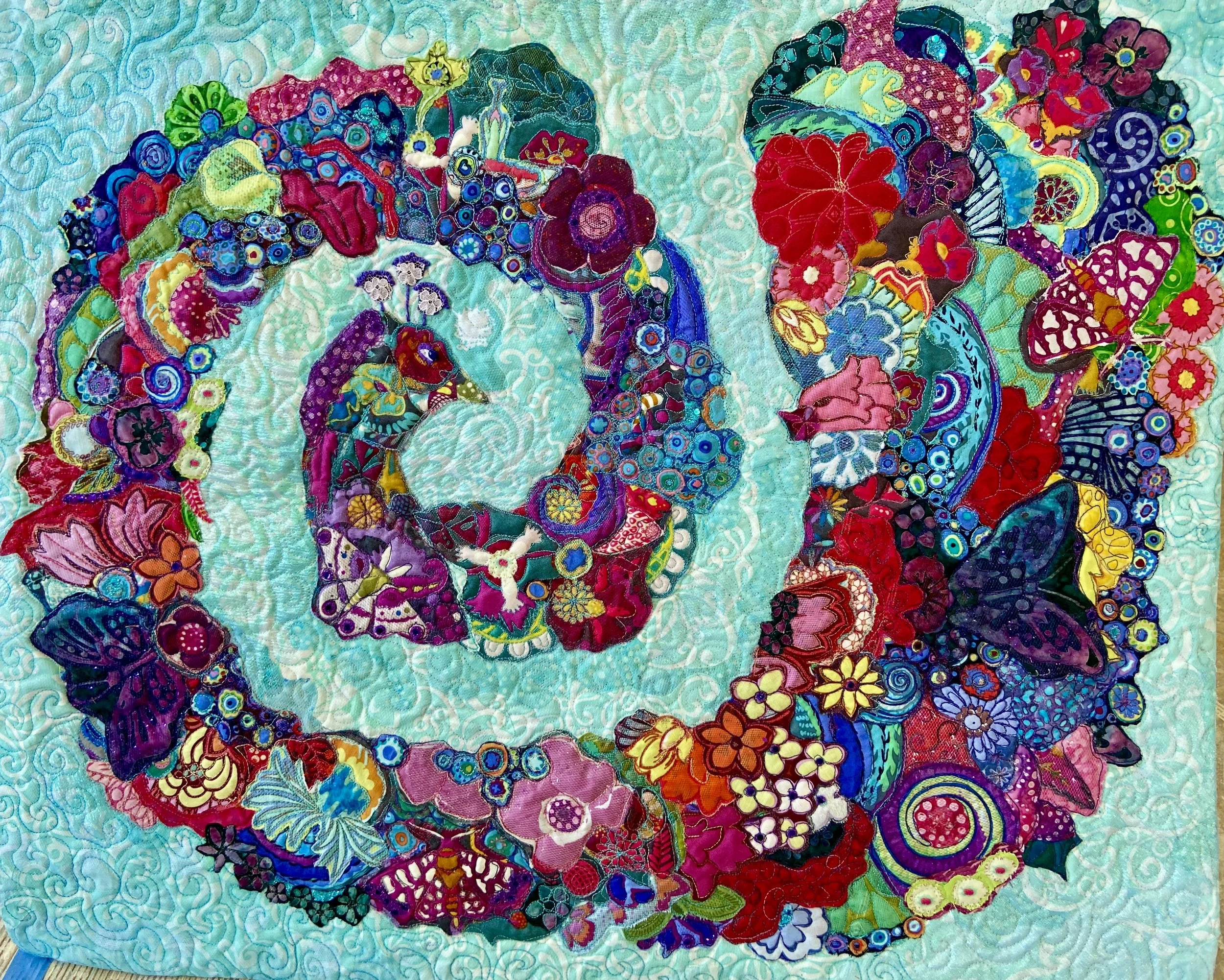 Carol's Peacock
quilting cotton, tulle
26" x 26"
2019