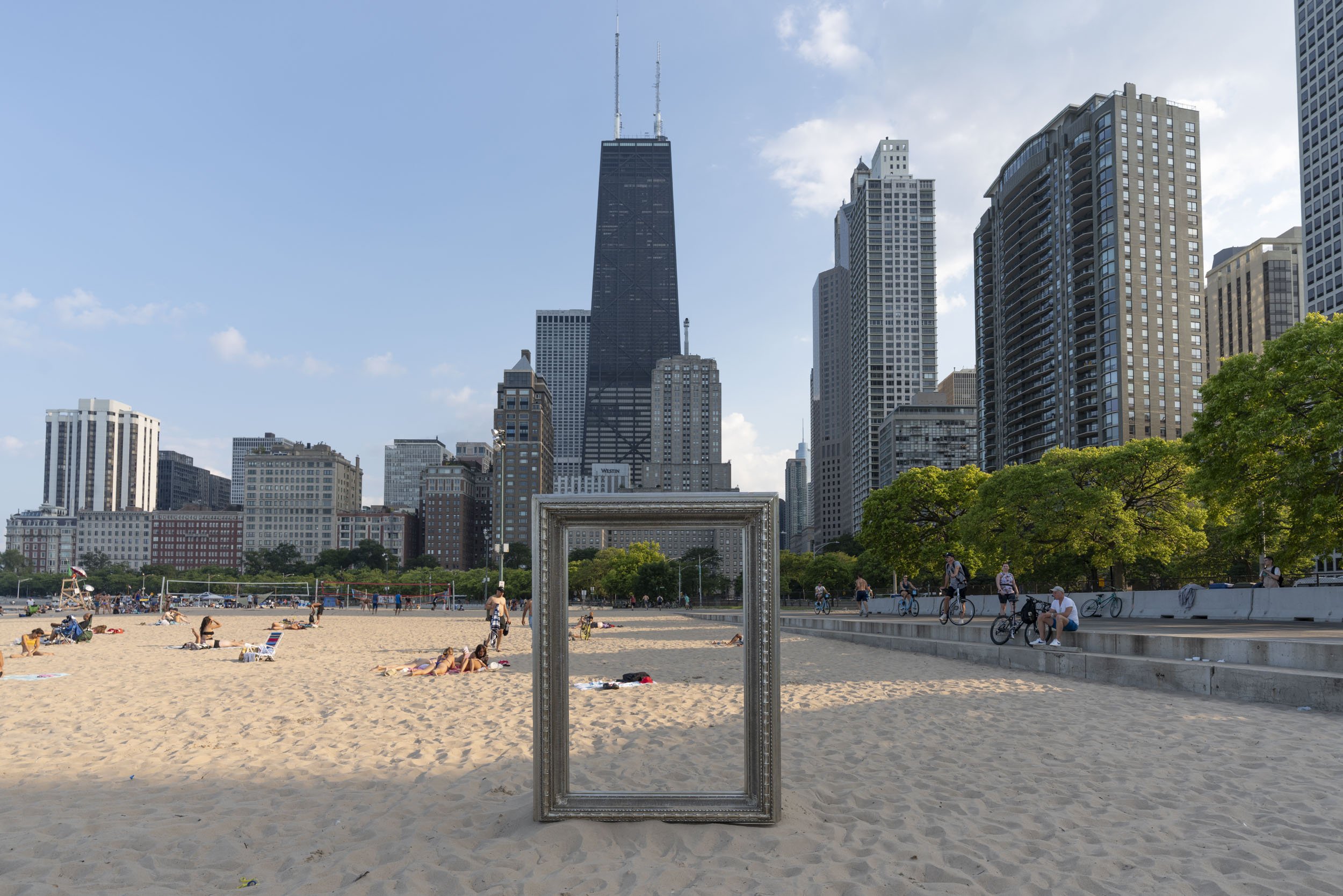 210822_OakStreetBeach_FramedinChicago__NOV8713.jpg