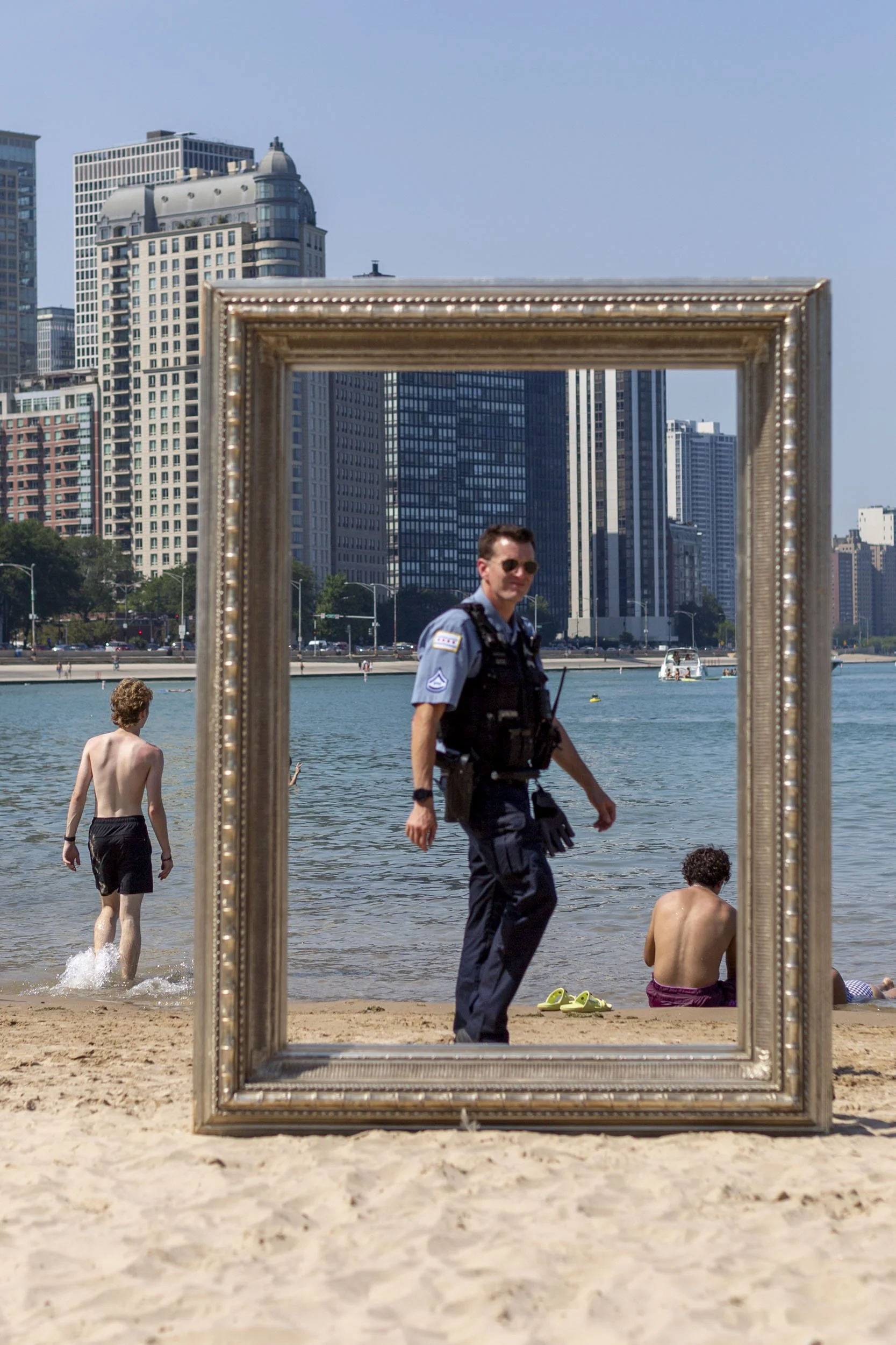 26_FramedinChicago_OhioStreetBeach_ForWebsite-23.jpg