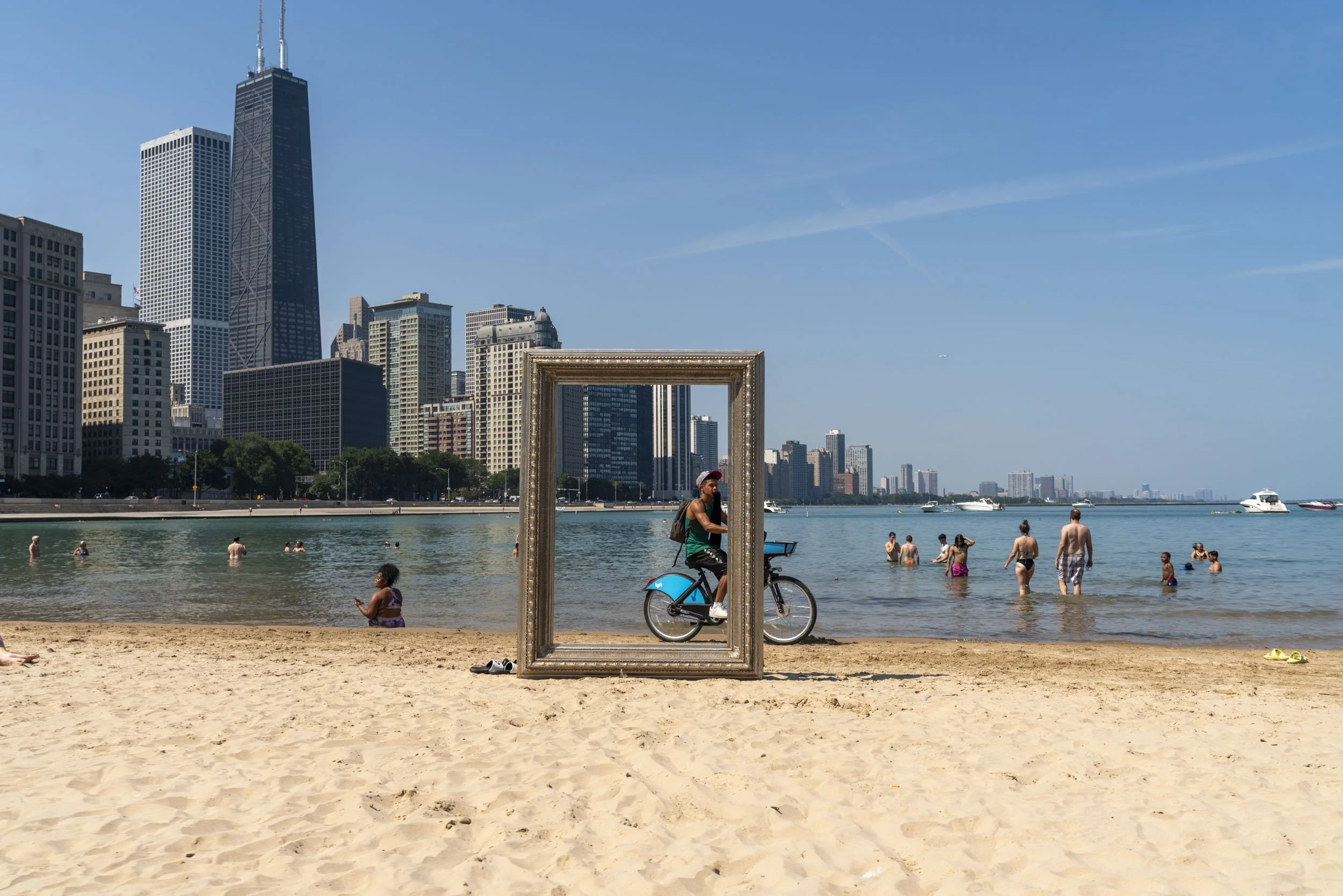 26_FramedinChicago_OhioStreetBeach_ForWebsite-22.jpg