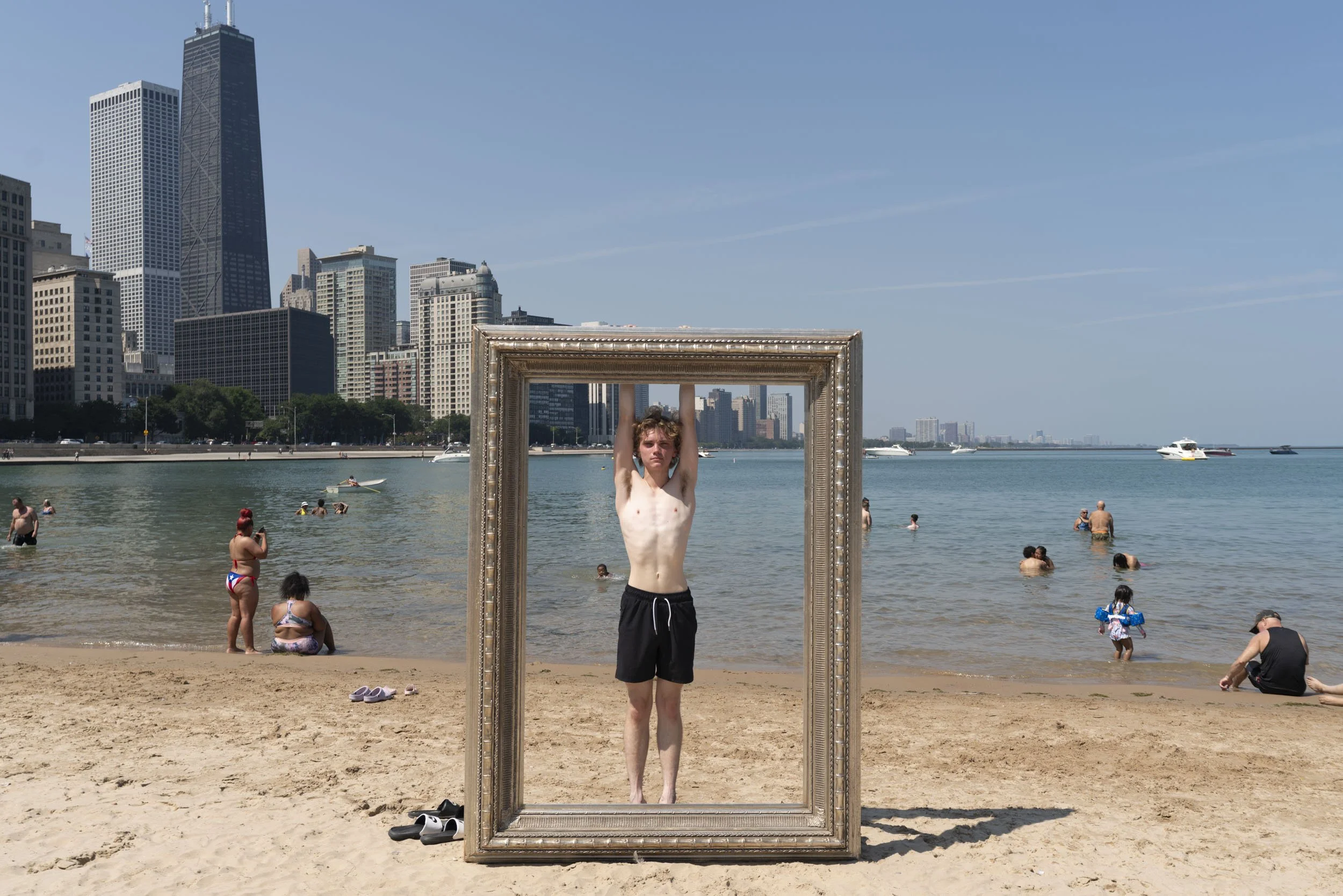 26_FramedinChicago_OhioStreetBeach_ForWebsite-18.jpg