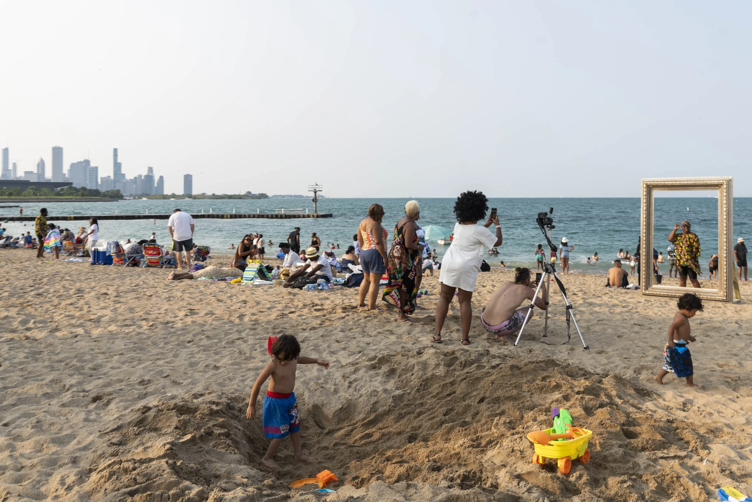 26_FramedinChicago_31st_Street_Beach_ForWebsite-26.jpg