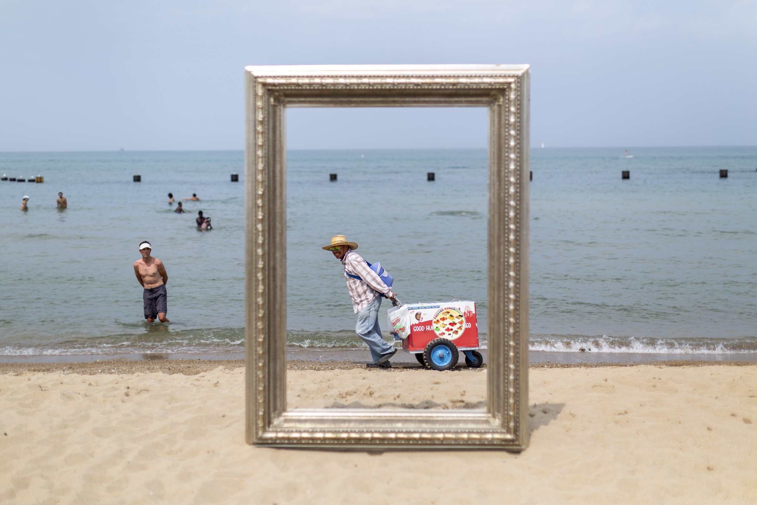 26_FramedinChicago_NorthAvenueBeach_ForWebsite-15.jpg