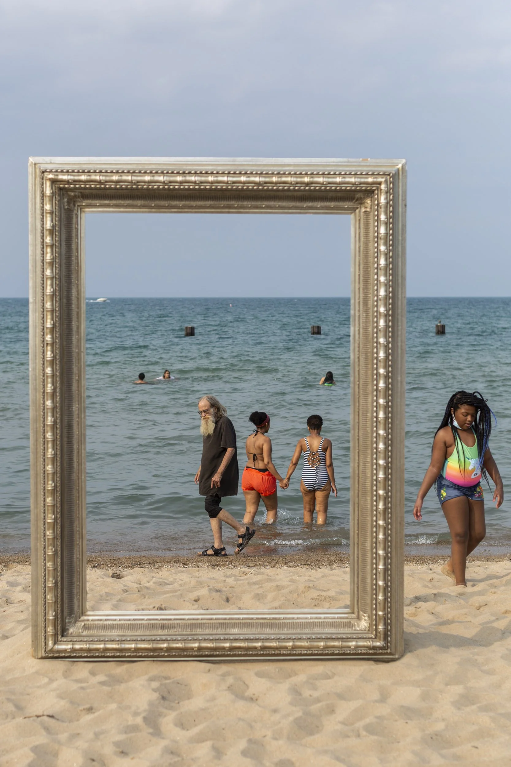 26_FramedinChicago_NorthAvenueBeach_ForWebsite-23.jpg
