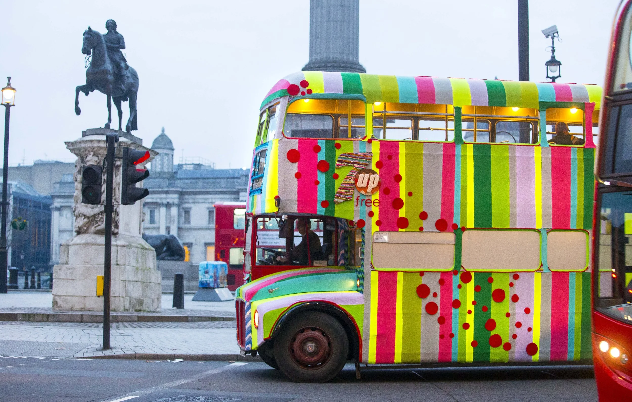 magda-sayeg-fiber-art-installationTraf Sq 5 - UK FREE.jpg