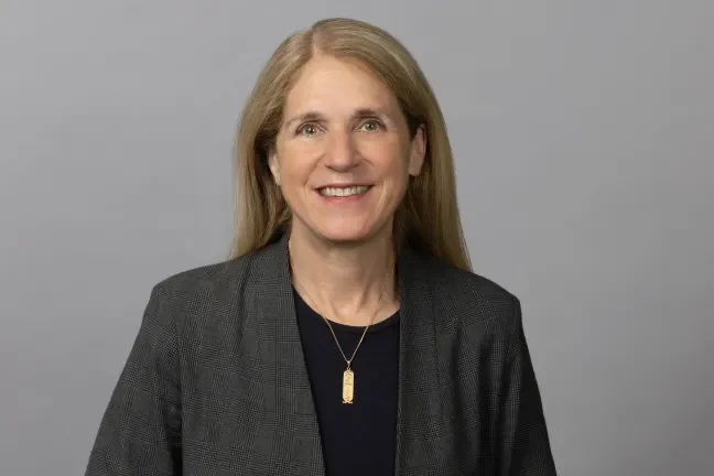 Multnomah County Commissioner Julia Brim-Edwards endorses Laura Maurer Rowan for Judge