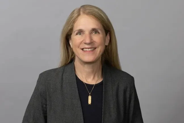 Multnomah County Commissioner Julia Brim-Edwards endorses Laura Maurer Rowan for Judge