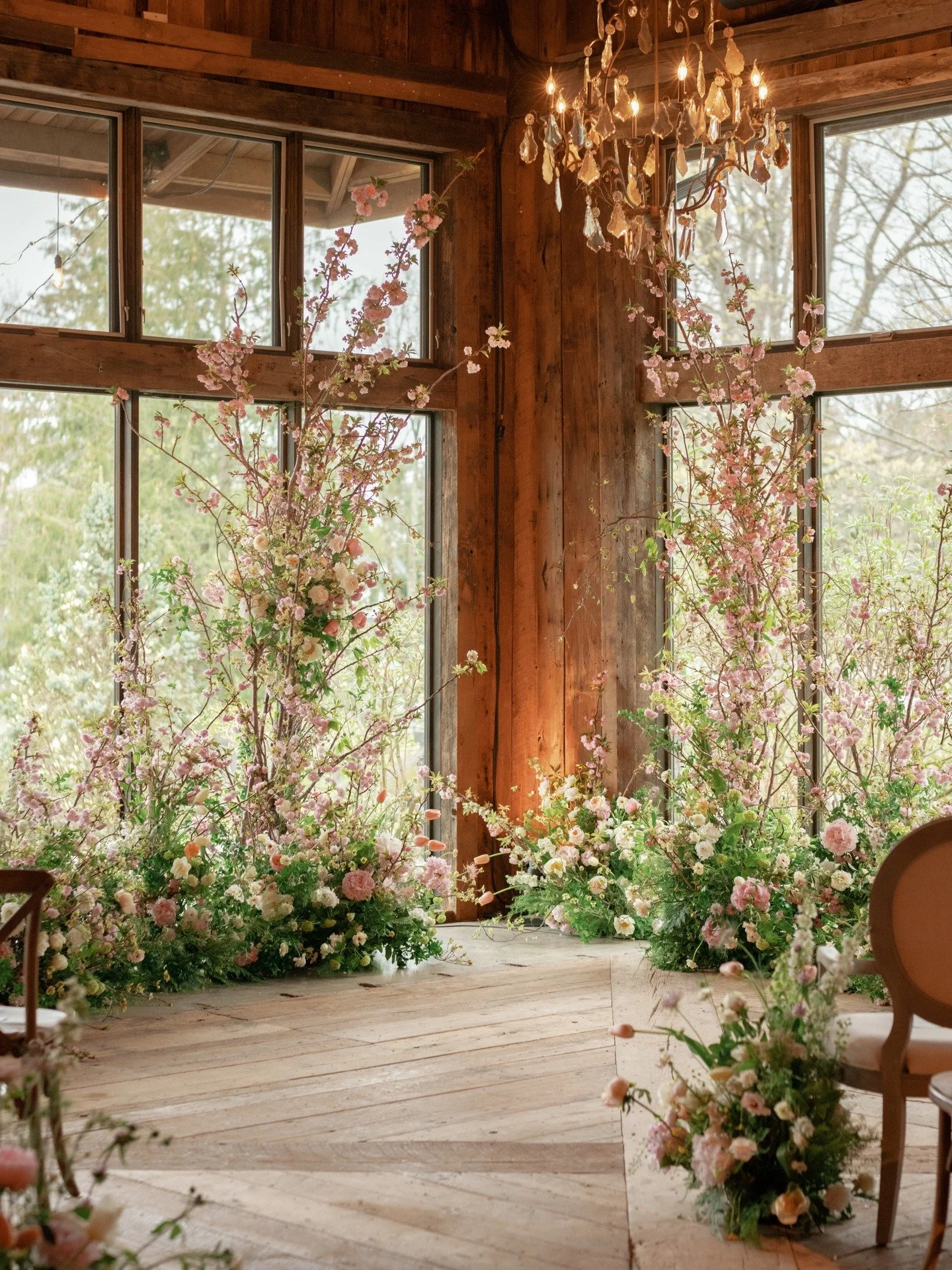 Cherry blossoms aren&rsquo;t just for D.C. 🌸

Soft, layered, and endlessly romantic&mdash;this design brought the feeling of spring into every part of the celebration.

Venue: @thesistersofcedarlakes 
Photography: @sammblake 
Floral Design: @mimosaf