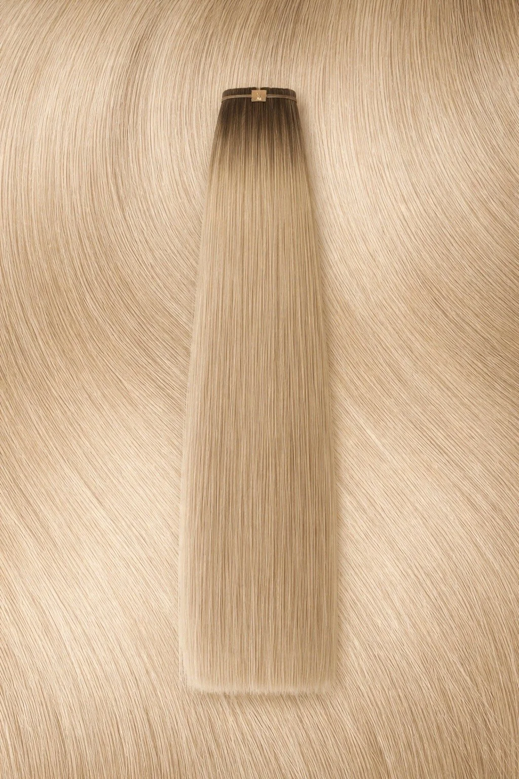 60A CREME BLONDE ROOT FADE ( EACH BUNDLE 50 GRAMS )