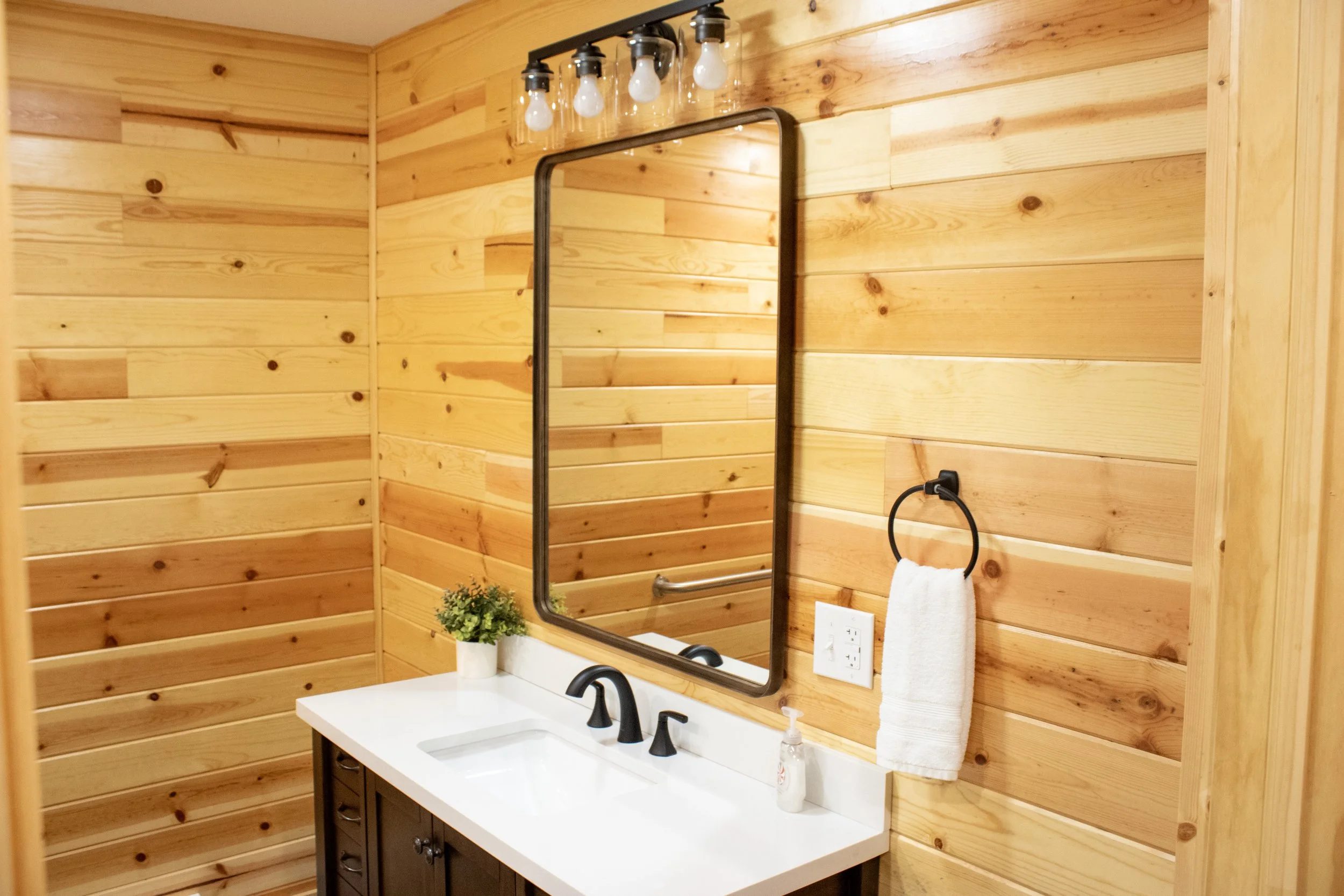 1 bed cabin bathroom sink.JPG
