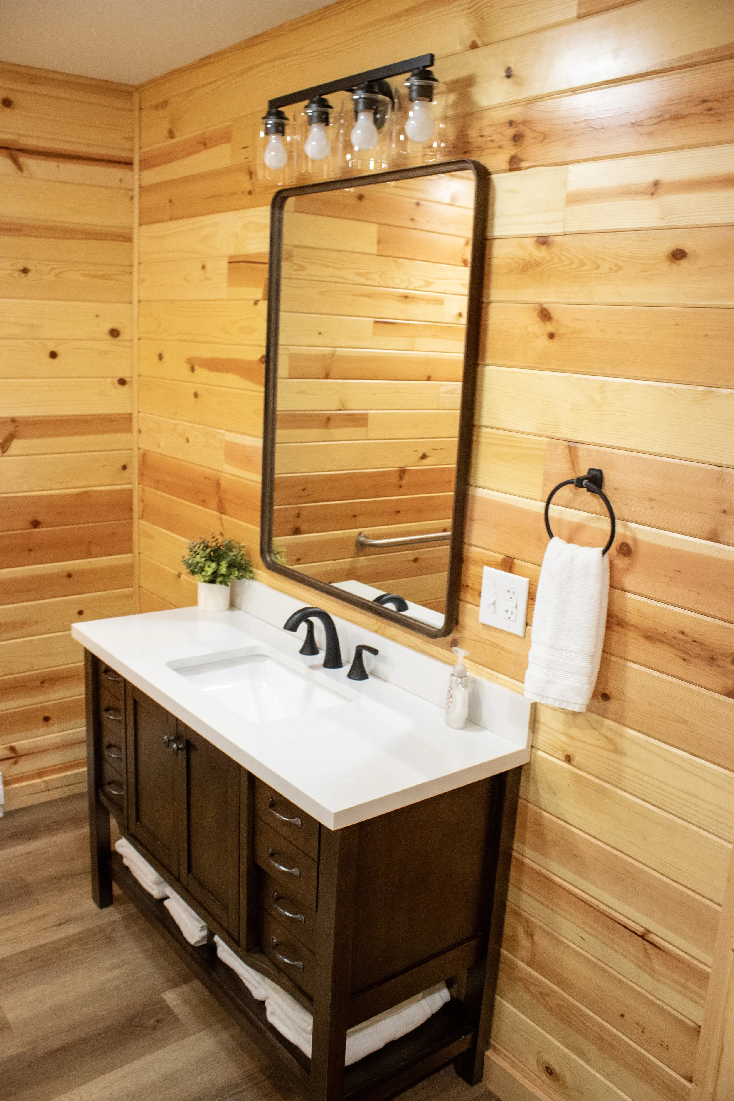 1 bed cabin bathroom portait.JPG