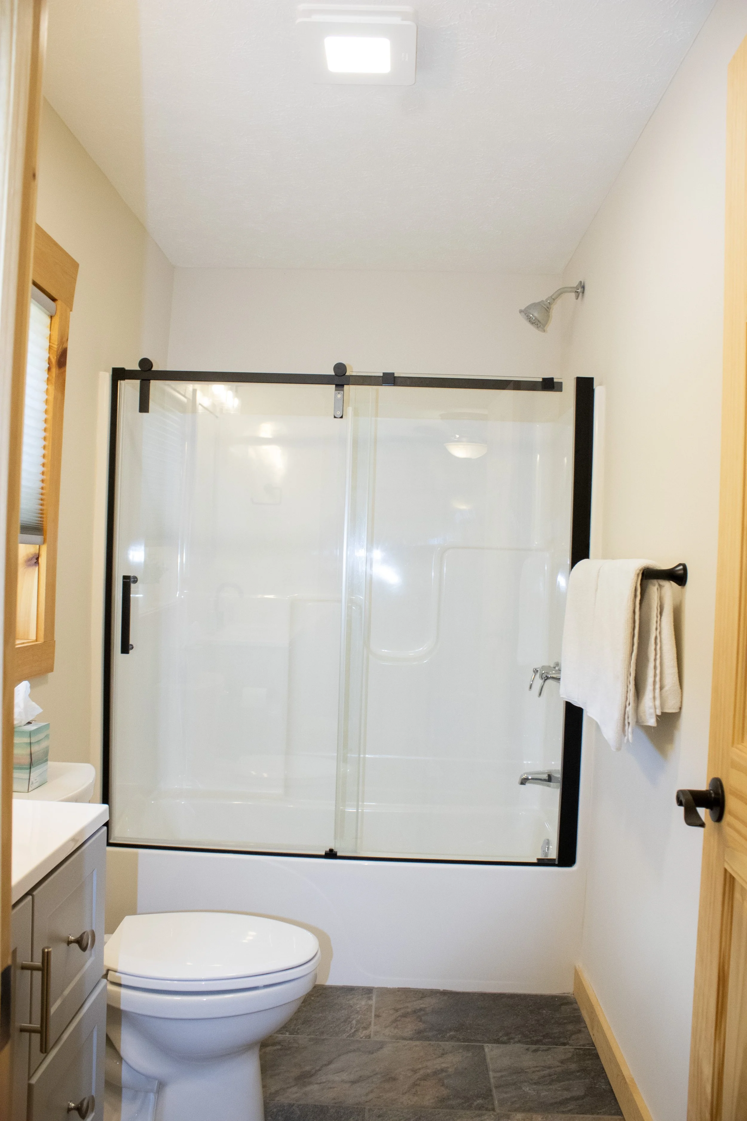 2 Bed cabin Shower.JPG