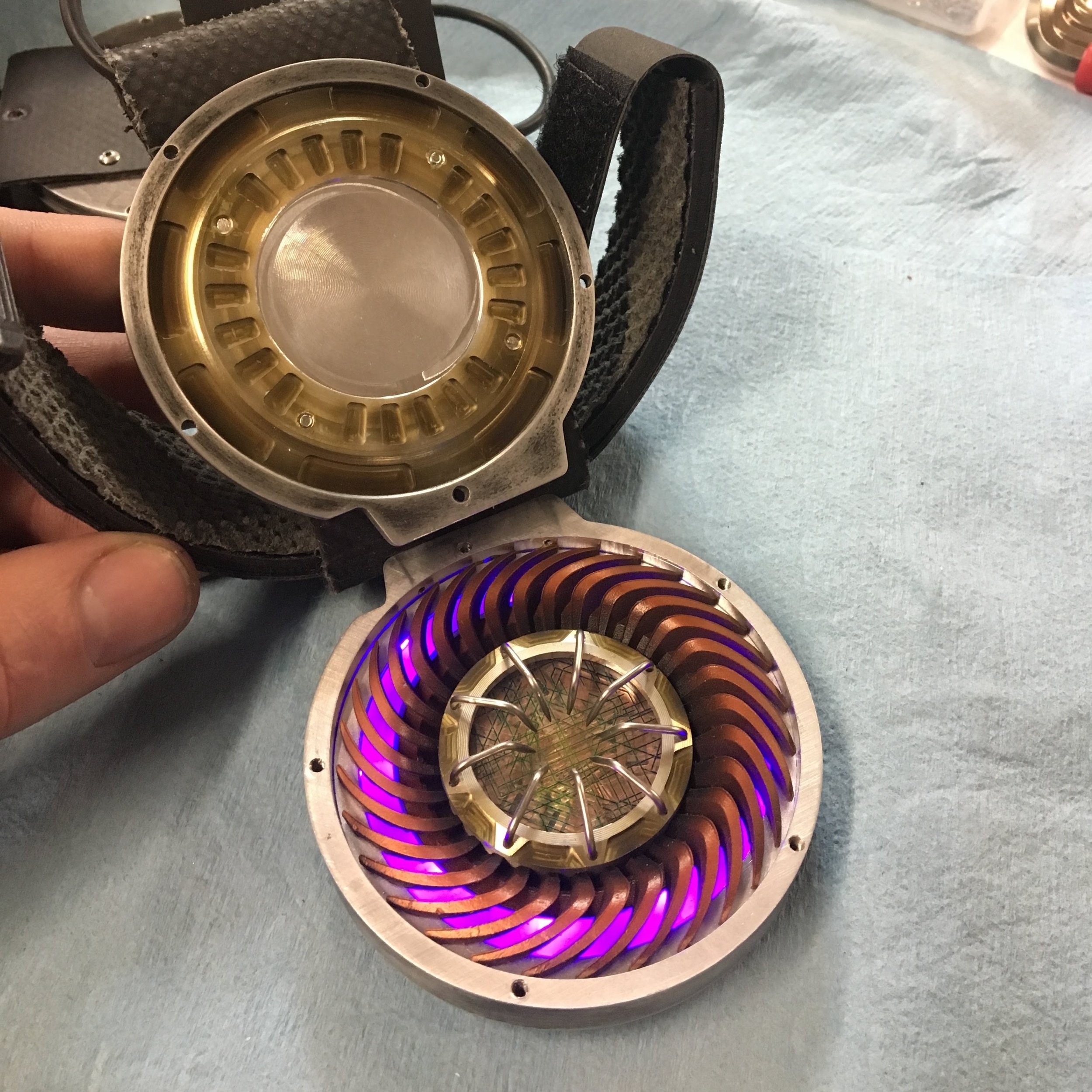 inside cables time travel device.jpg