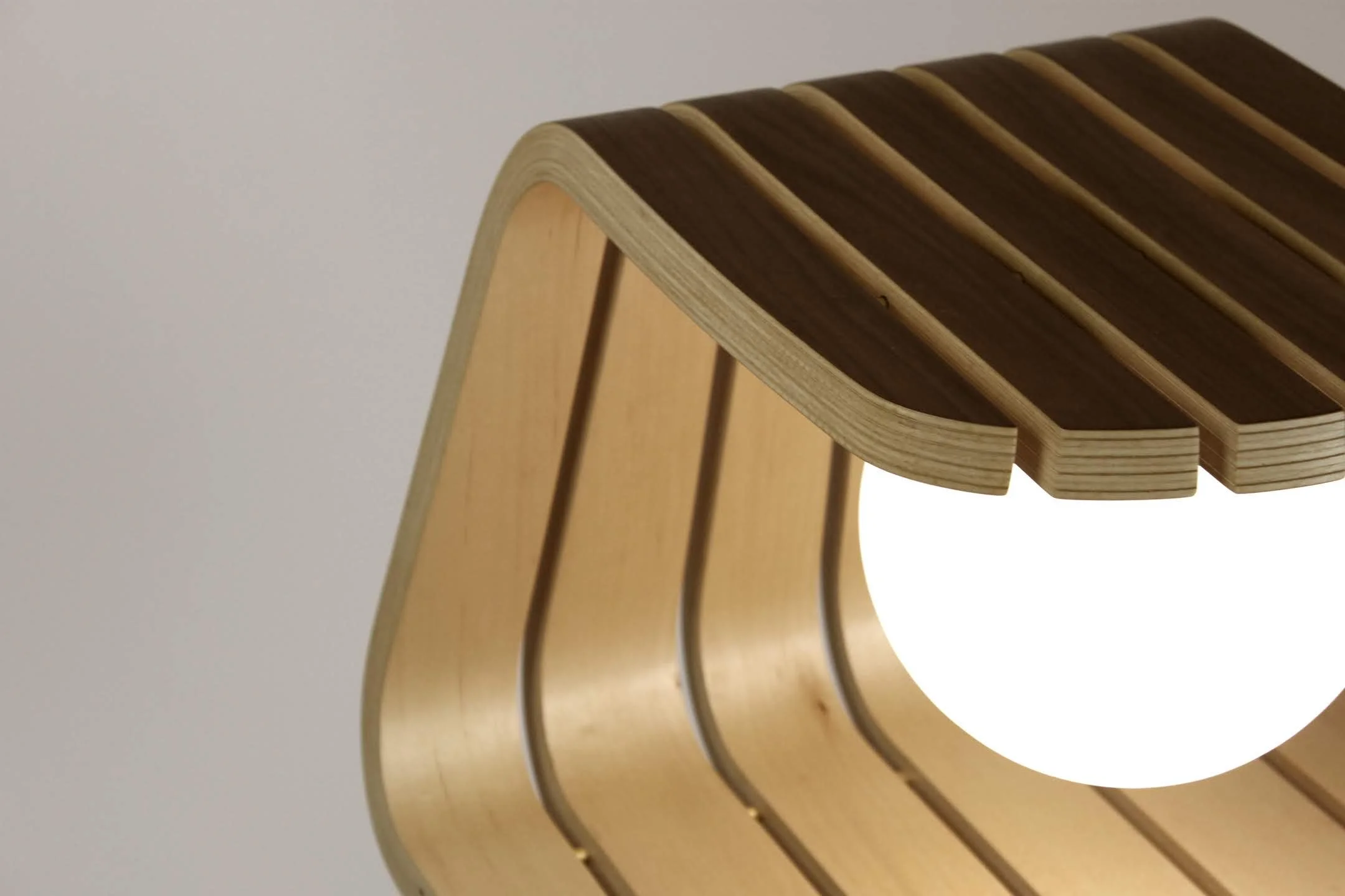 DAWN_table lamp 16_by Dane Saunders.jpg