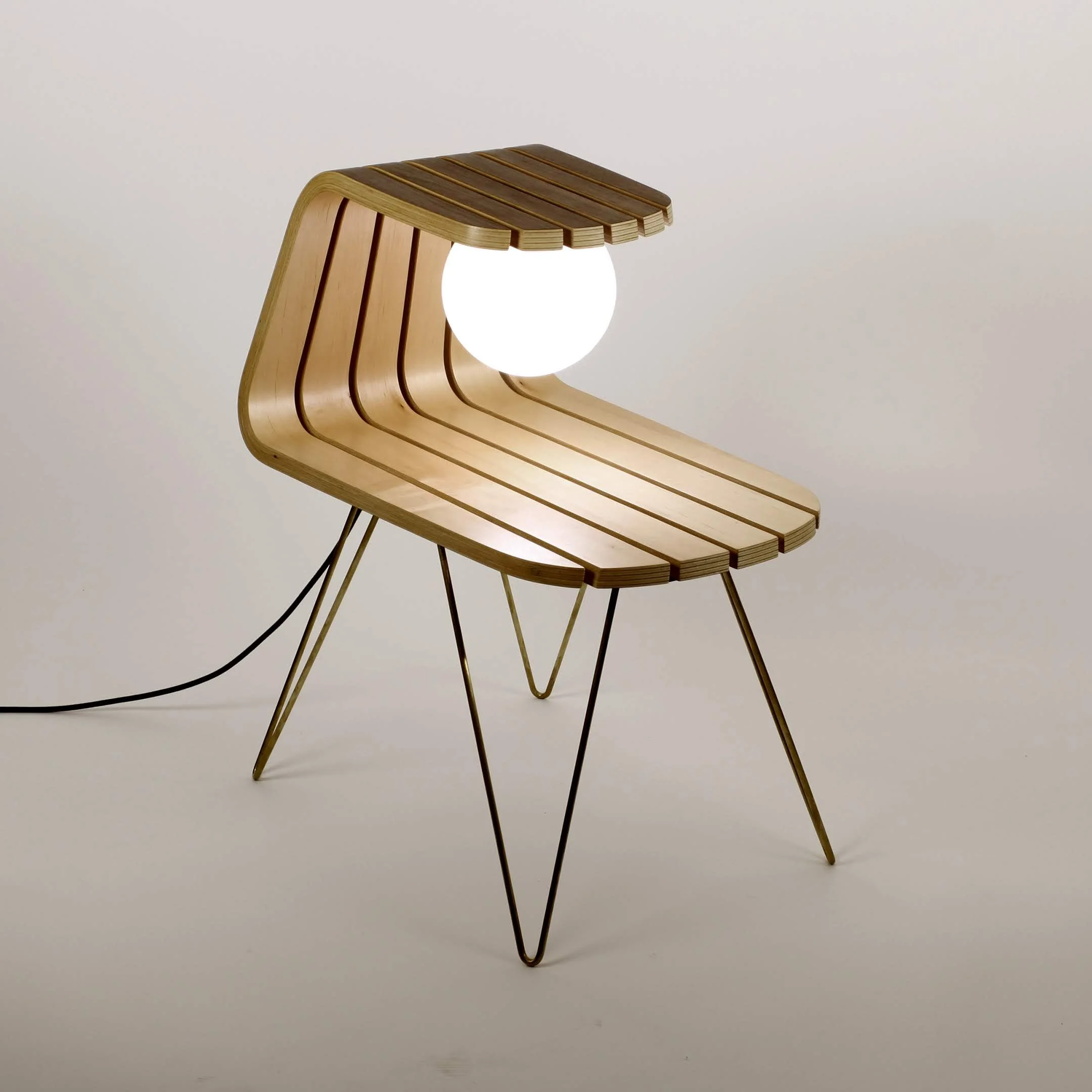 DAWN_table lamp 13_by Dane Saunders.jpg