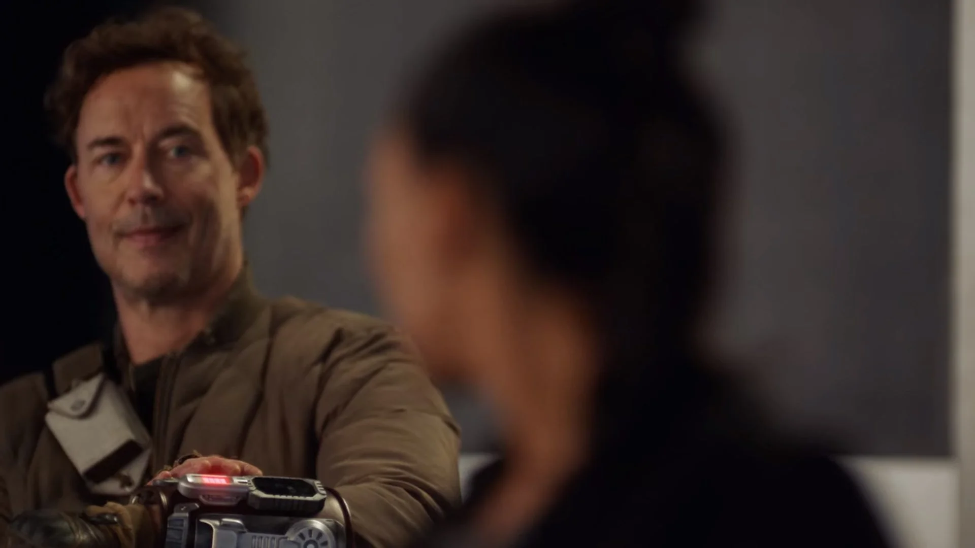 Nash Wells gauntlet screencap 3.jpg