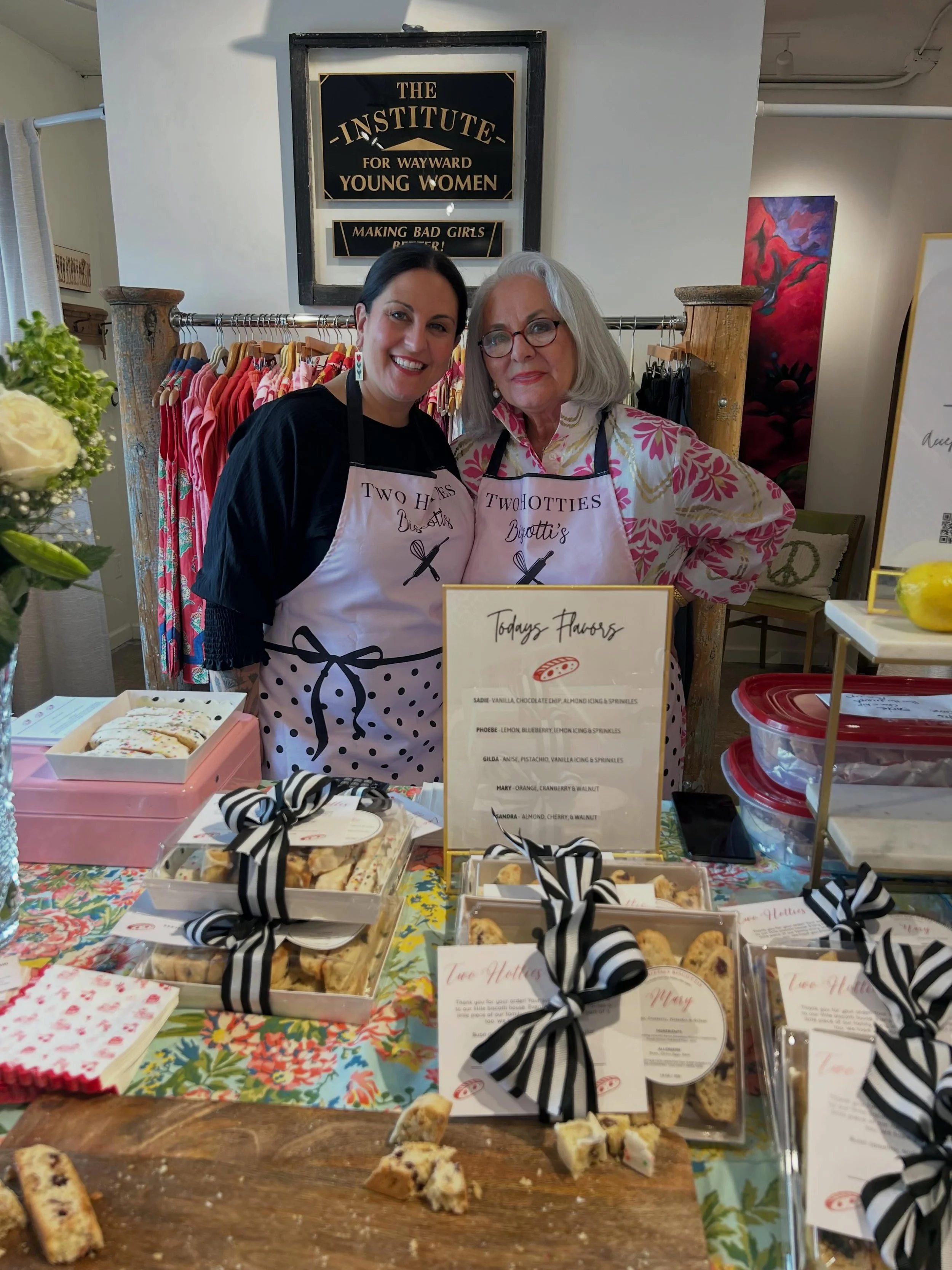 We did it! First Pop-up a success thanks to @boho72 and all of you! We had so much fun seeing our friends and making new ones! A huge thank you to Jamie @boho72 for inviting us into her beautiful boutique for the day! #twohottiesbiscottis #popup #bis