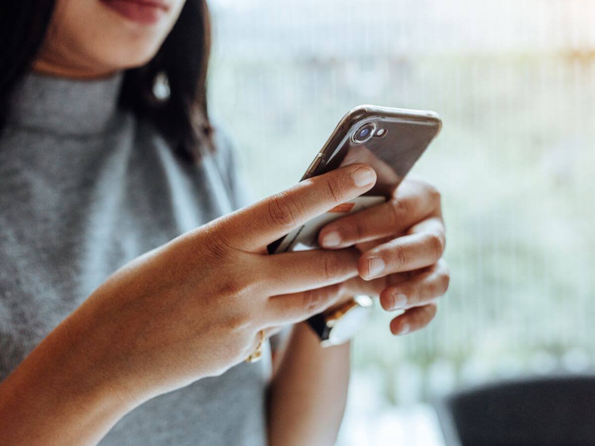 Mood Tracking for Bipolar: Why I Do It (and How It Actually Helps)?&nbsp;