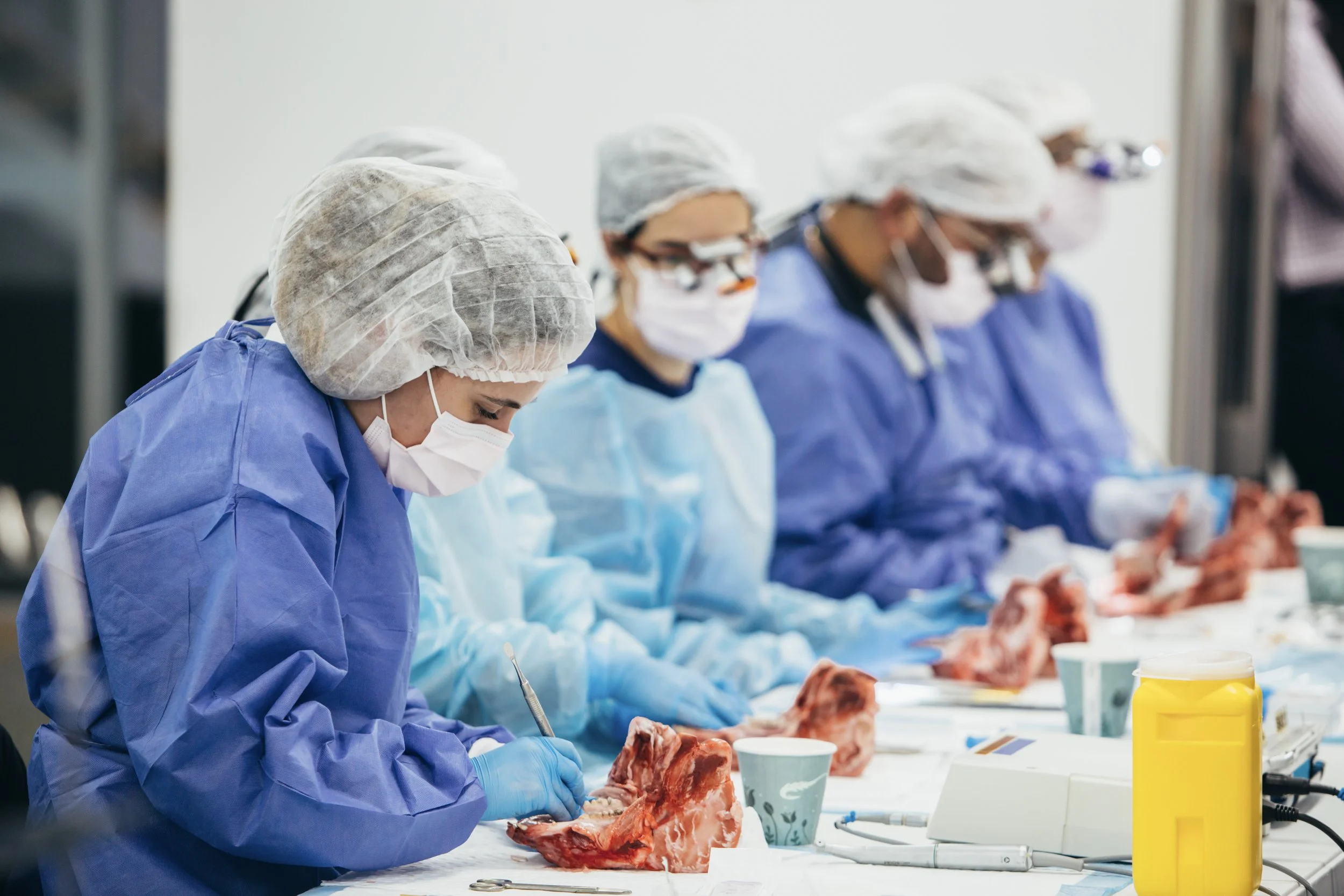 sterile-surgical-setup-third-molar-training-melbourne