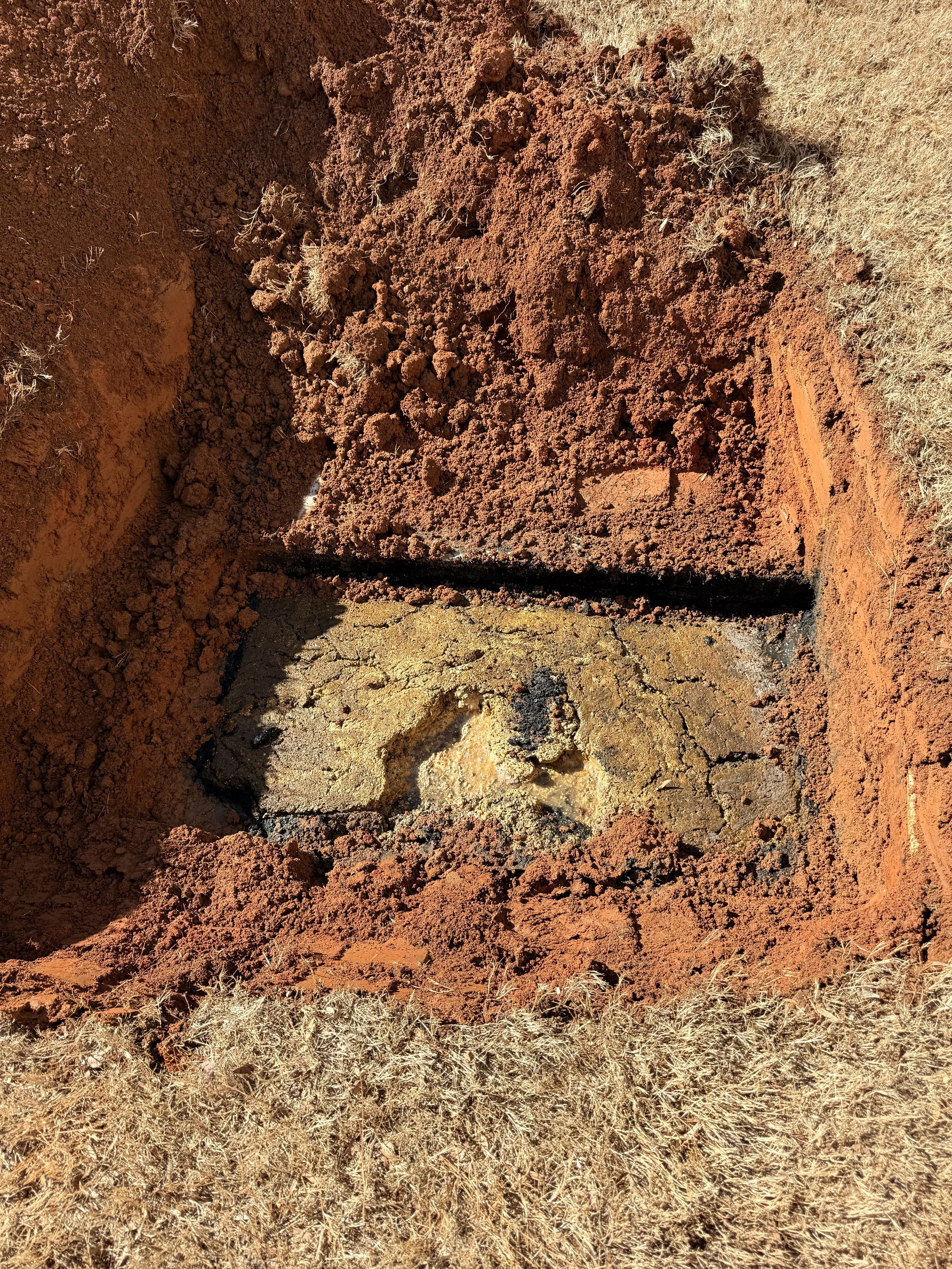 5 Warning Signs Your Septic Tank is Ready for a Pit Stop