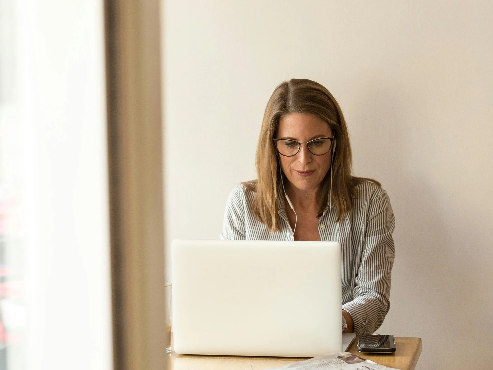 Managing finances and wealth planning with confidence