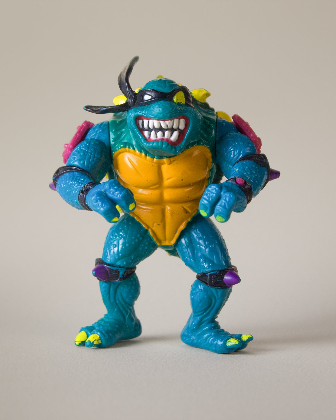 1990 Teenage Mutant Ninja Turtles® Slash Toy Figure | 4"