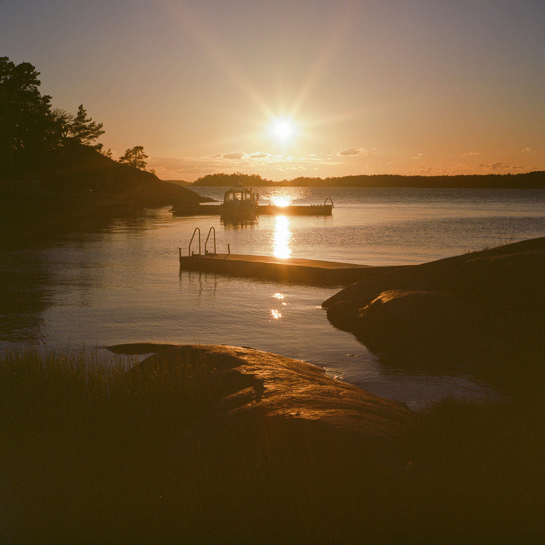 sweden-lake-sunset.png