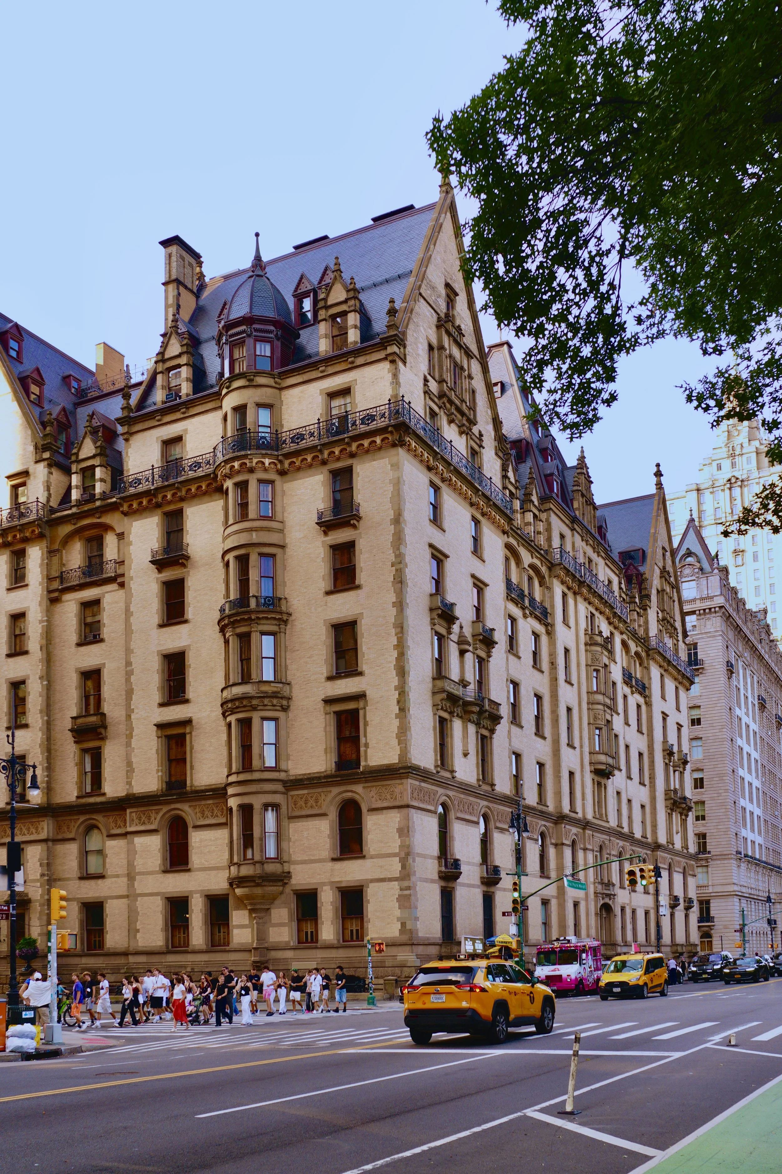 The Dakota, completed 1884.