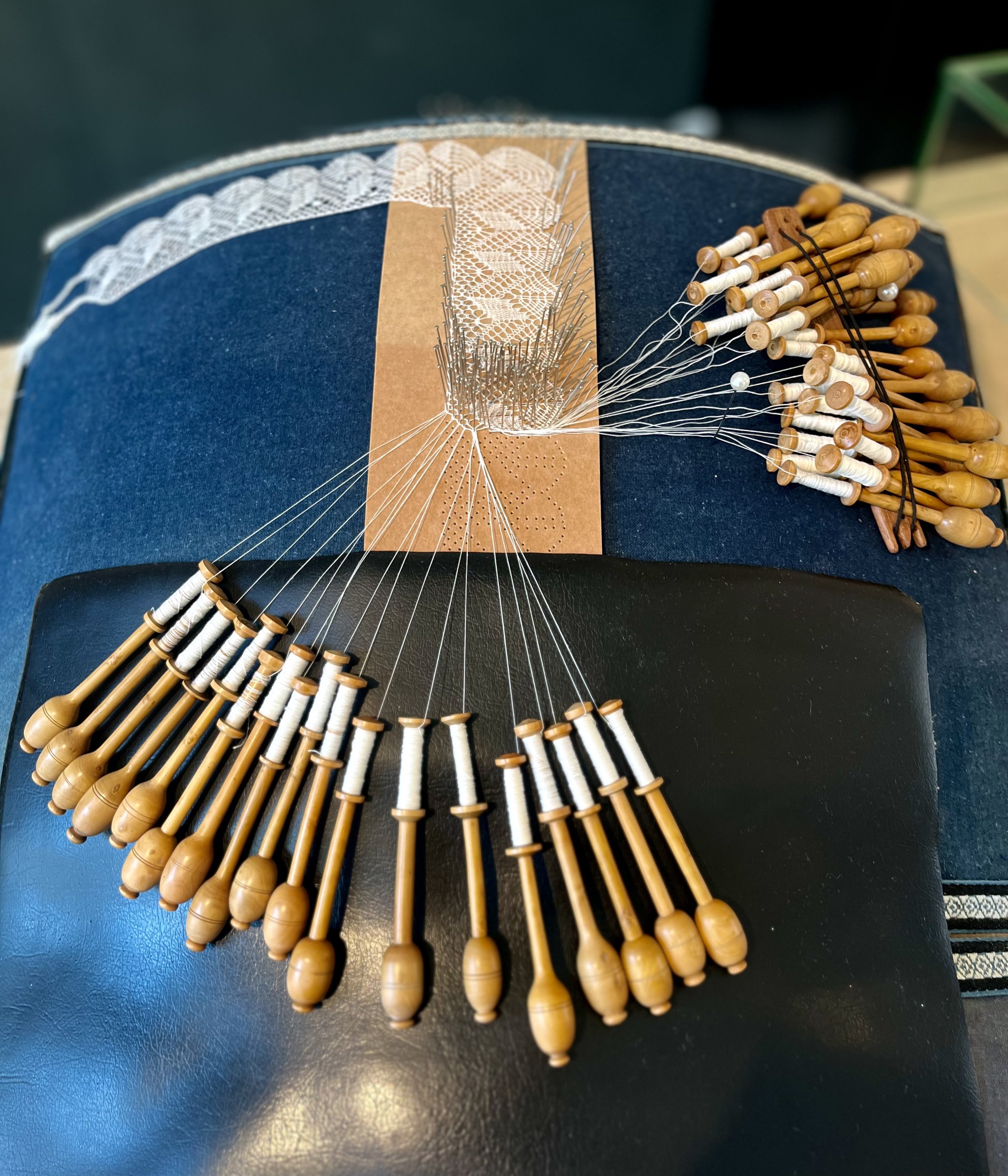 bobbin-lace-pillow-bruges-in-progress.jpeg
