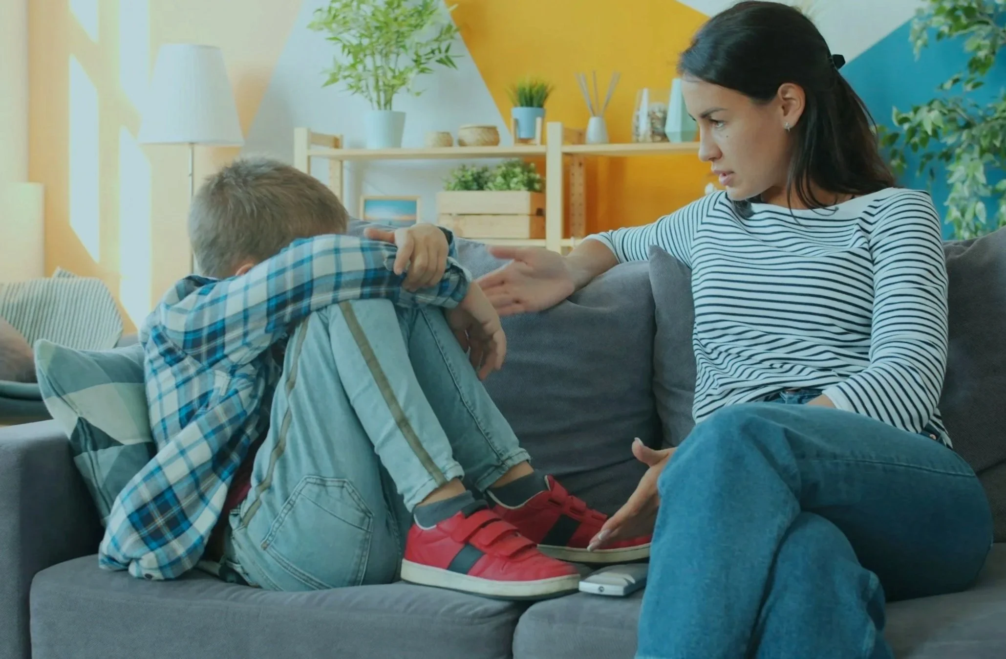 child learning emotional regulation through art therapy