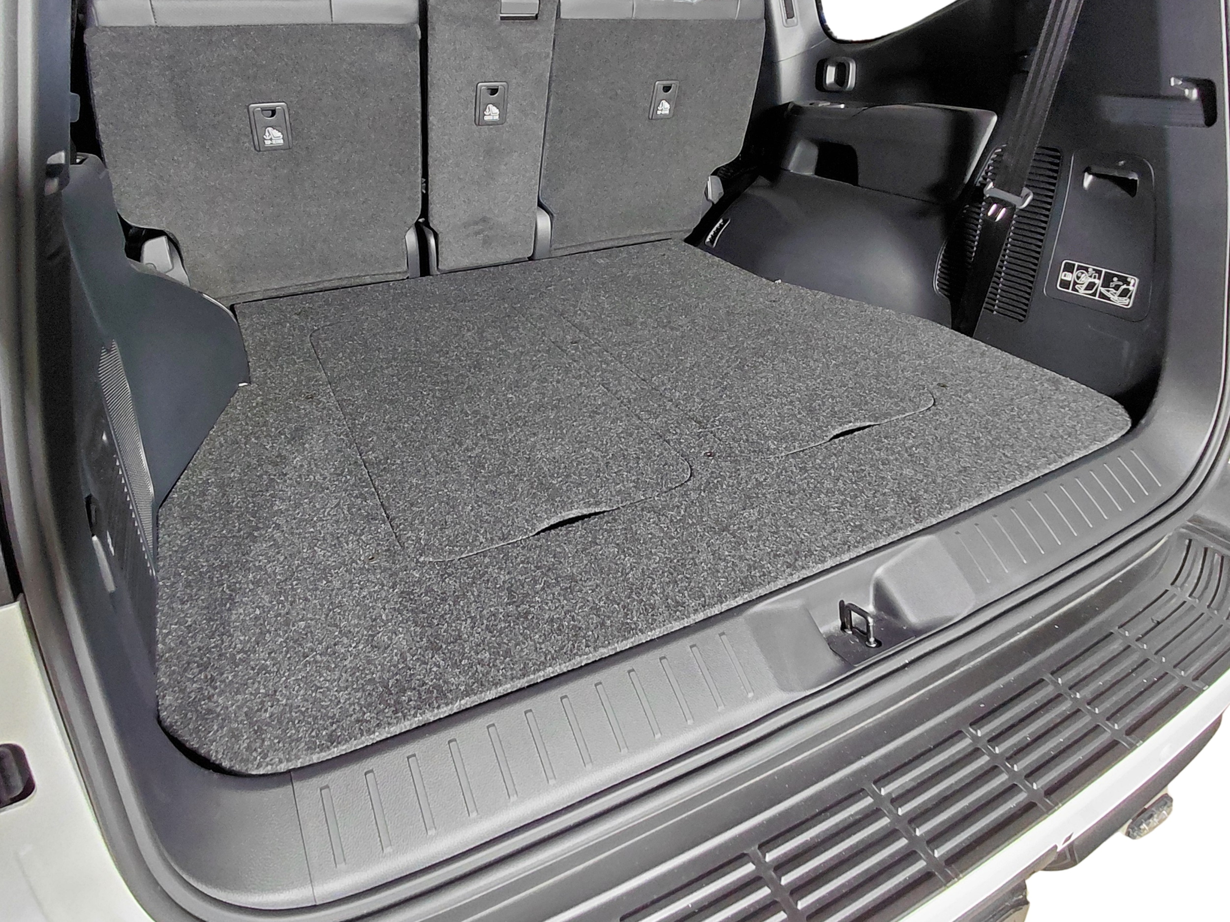 LandCruiser 300 INFINITY false floor system installed rear cargo area
