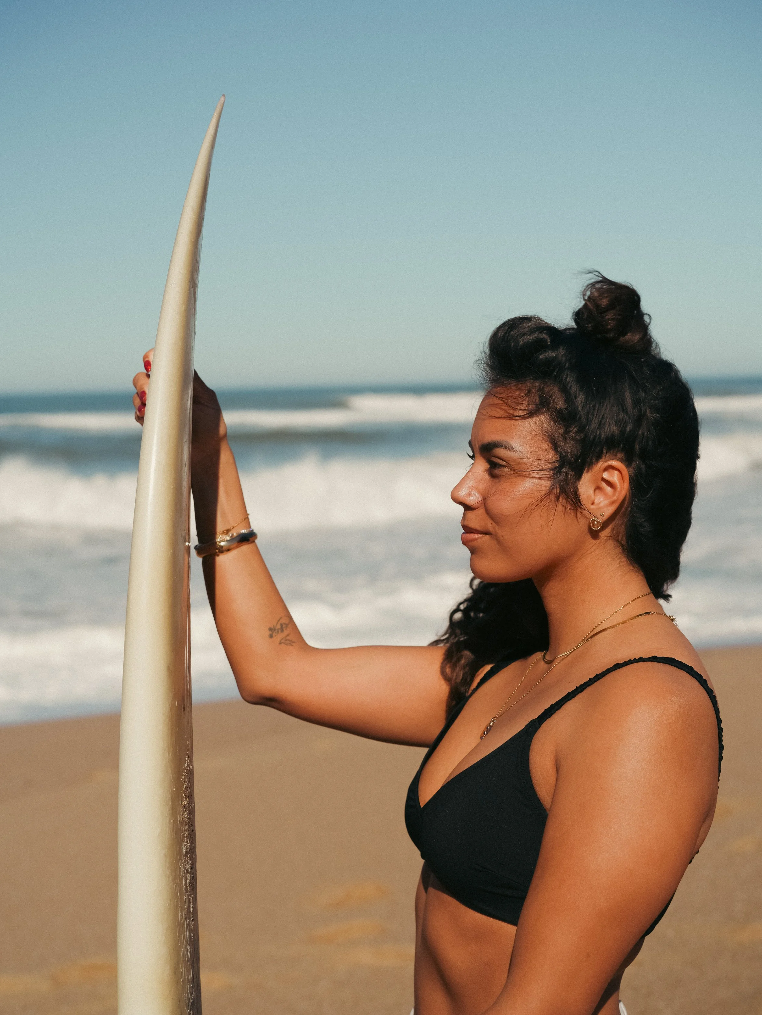 Surf coaching for beginners at women’s retreat Portugal