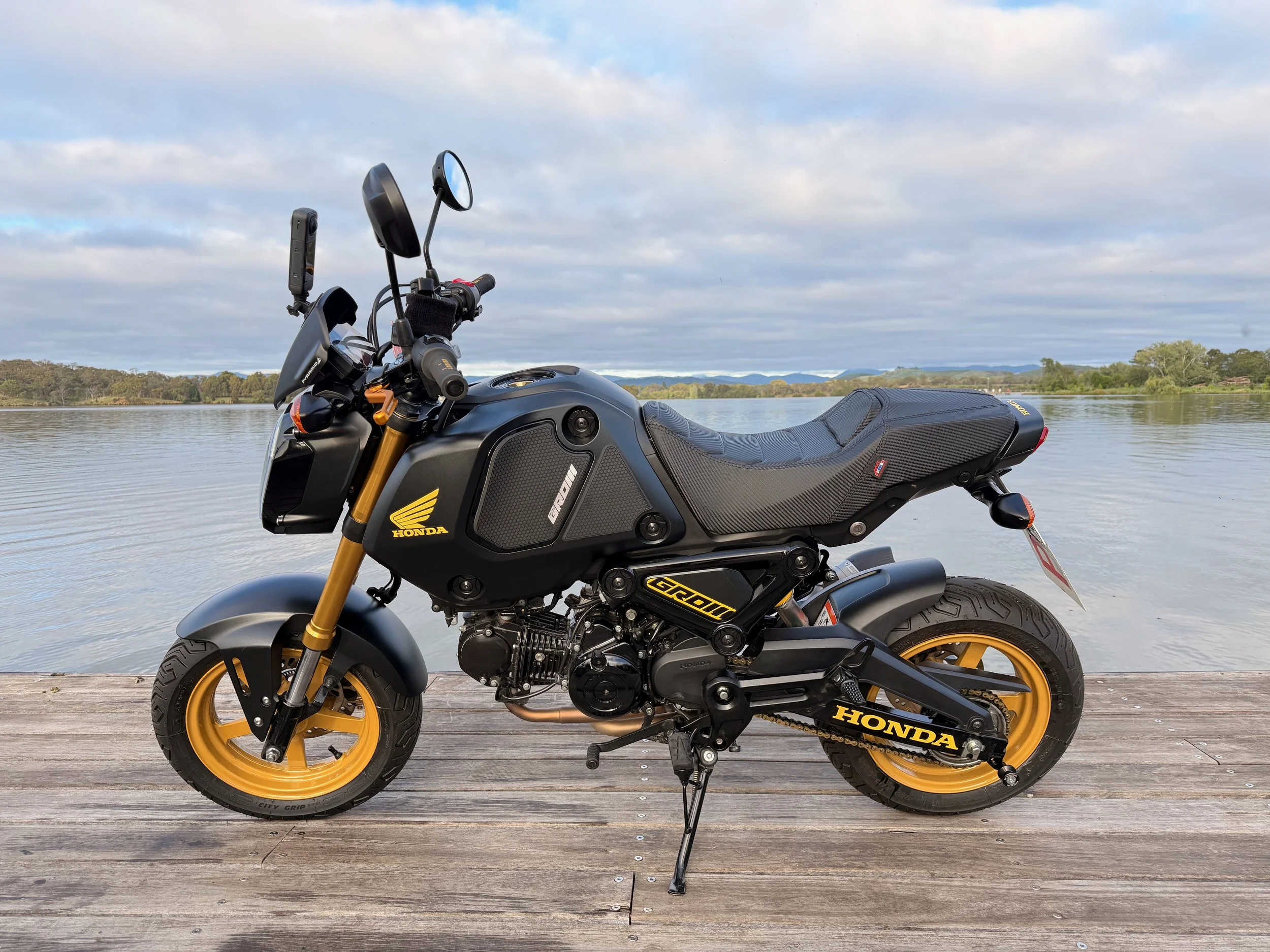 Operation "Secret Santa". I Built My Wife a GROM.