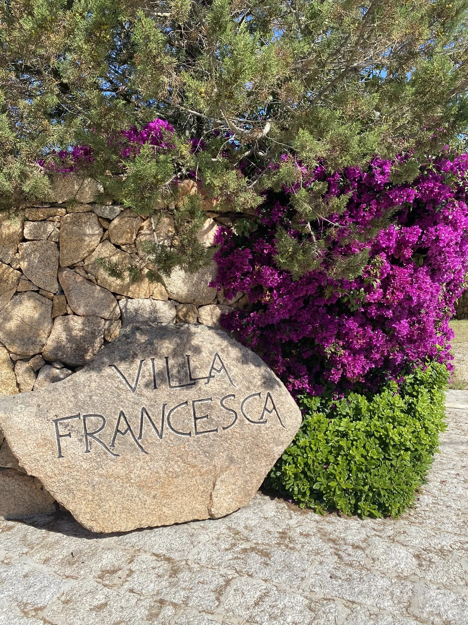 villa Francesca gate