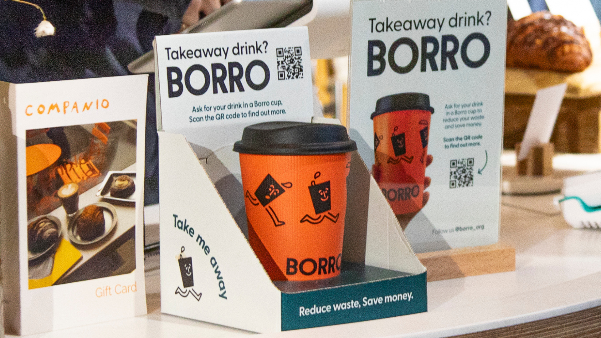 BORRO cup  stand, cheap and  eco-friendly  takeaway cup.