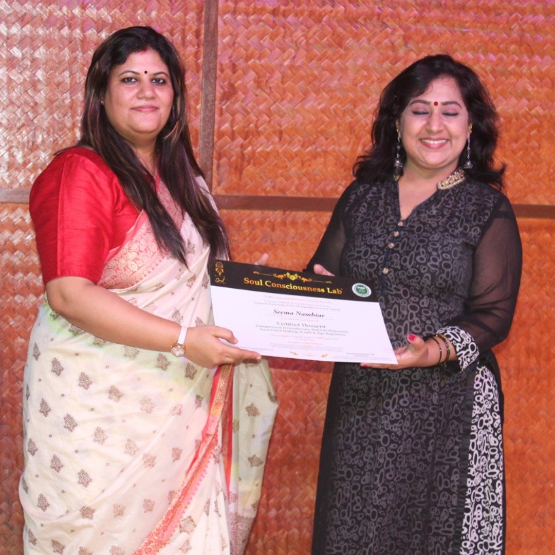 Student receive PLR certification from Dr Rashhi Sharma