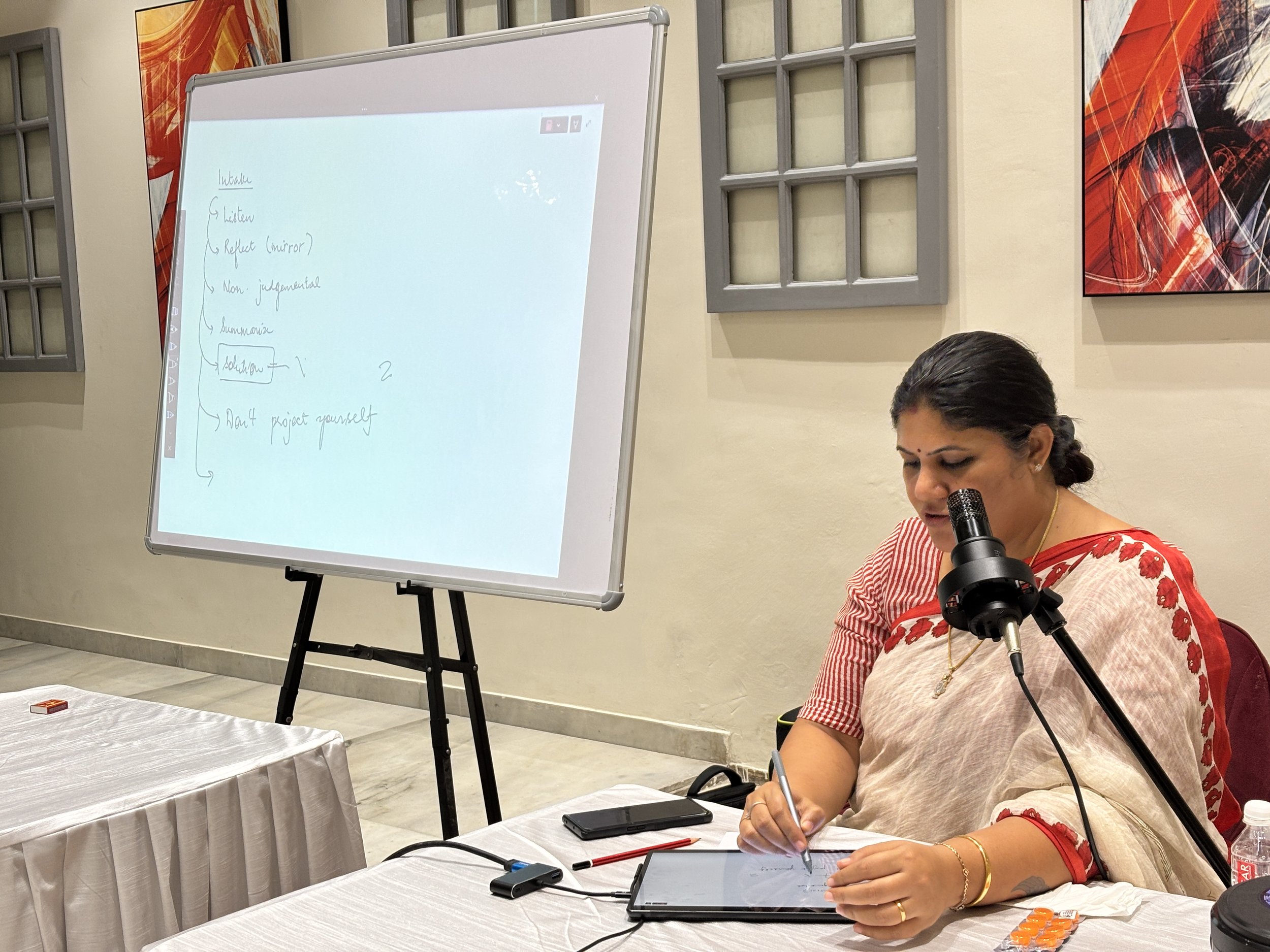 Dr Rashhi Sharma teaching