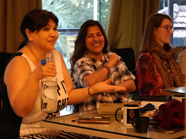 Students of PLR training under discussion