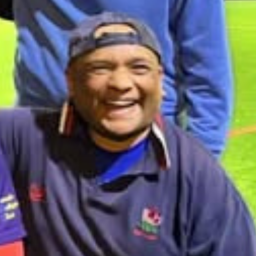 Sag - aka "The Crab". Broken toy that loves to talk.