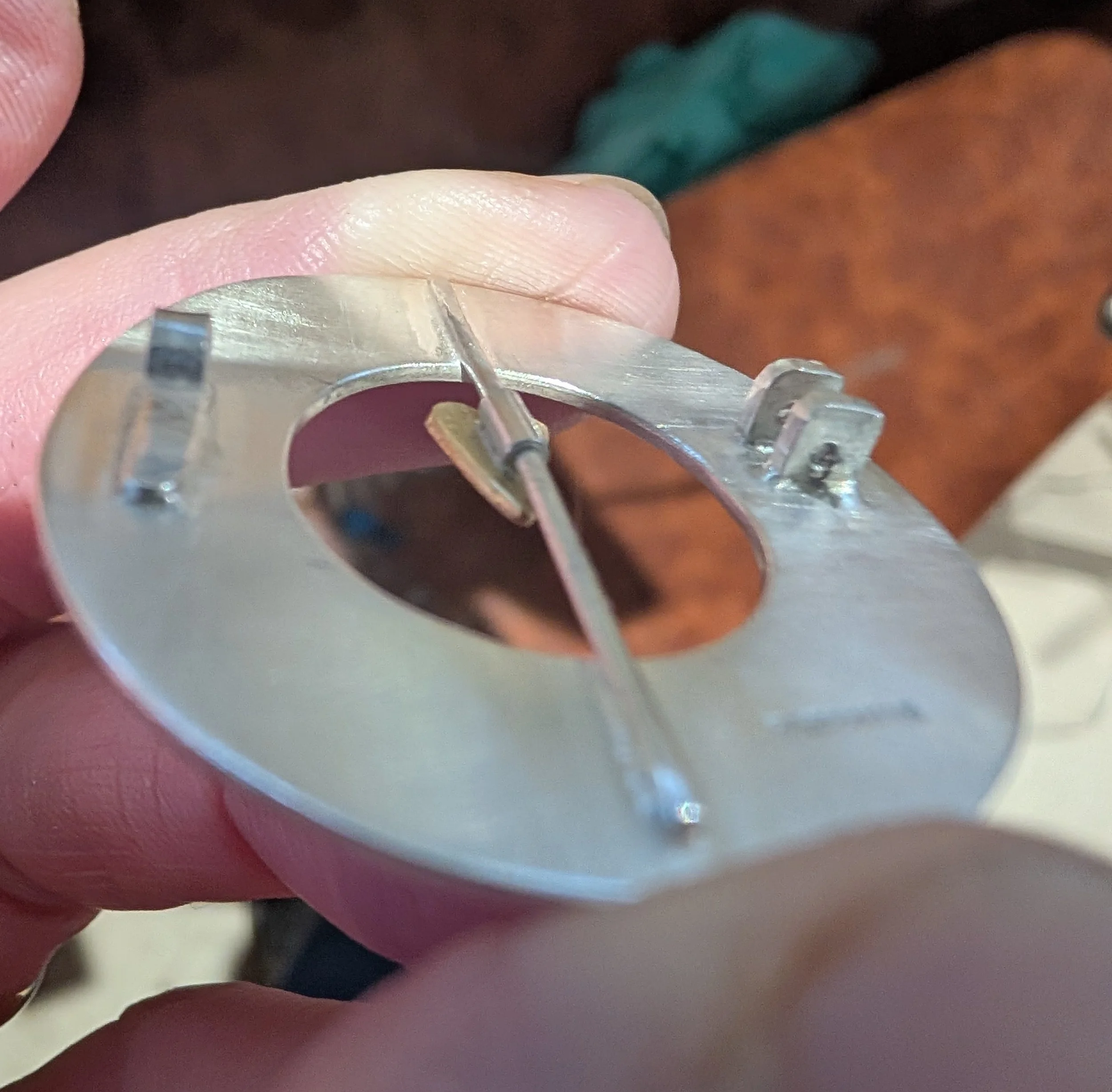 Sliding heart brooch - reverse.jpg