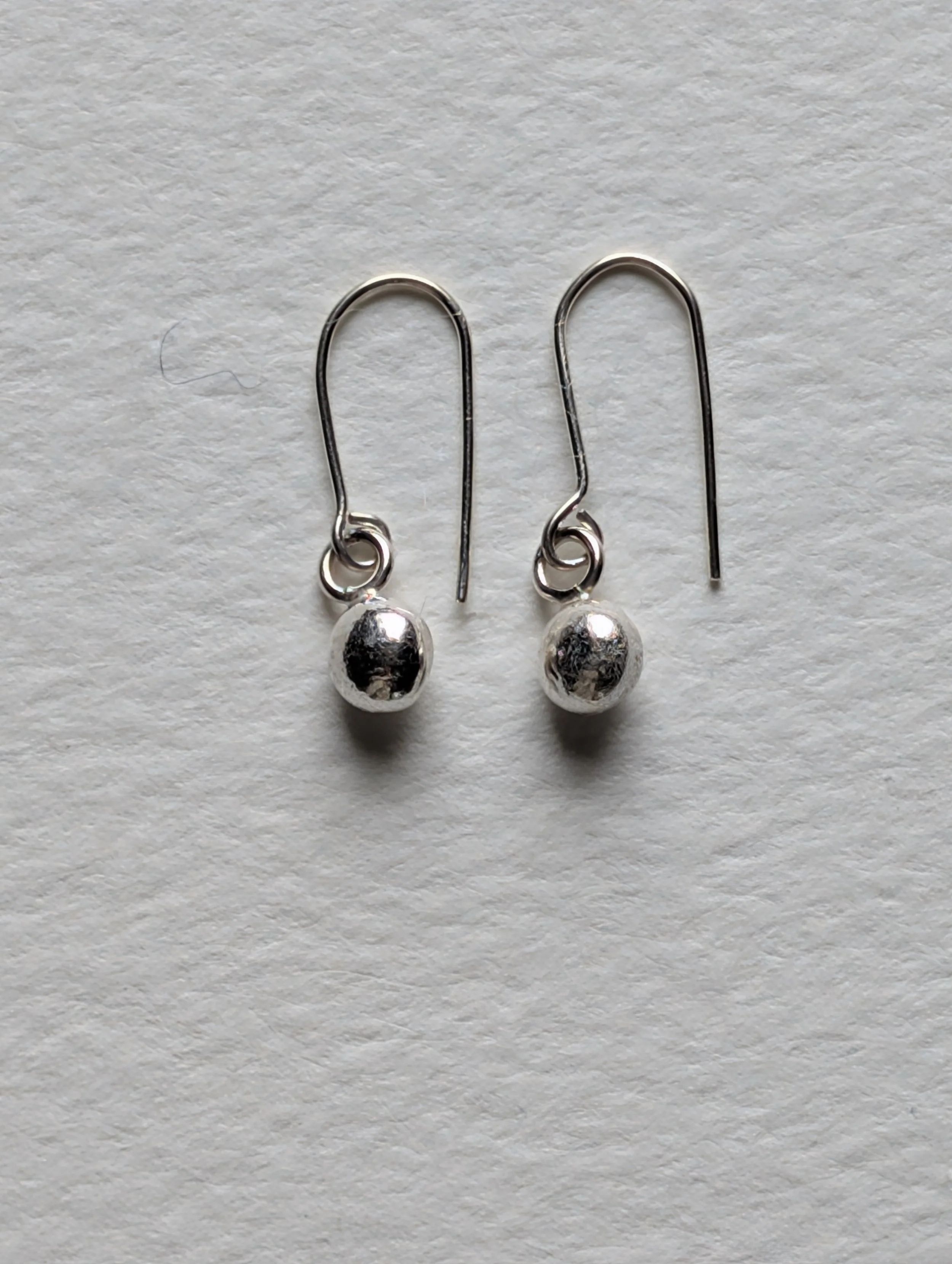 Charcoal cast drop earrings