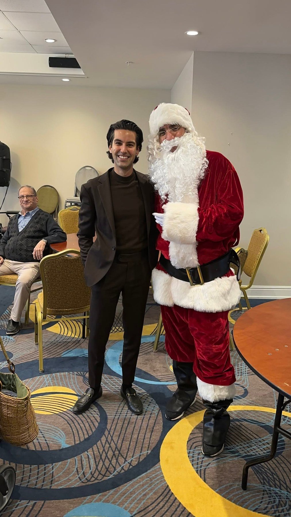 Une visite du Père Noël à la Résidence Le Parc