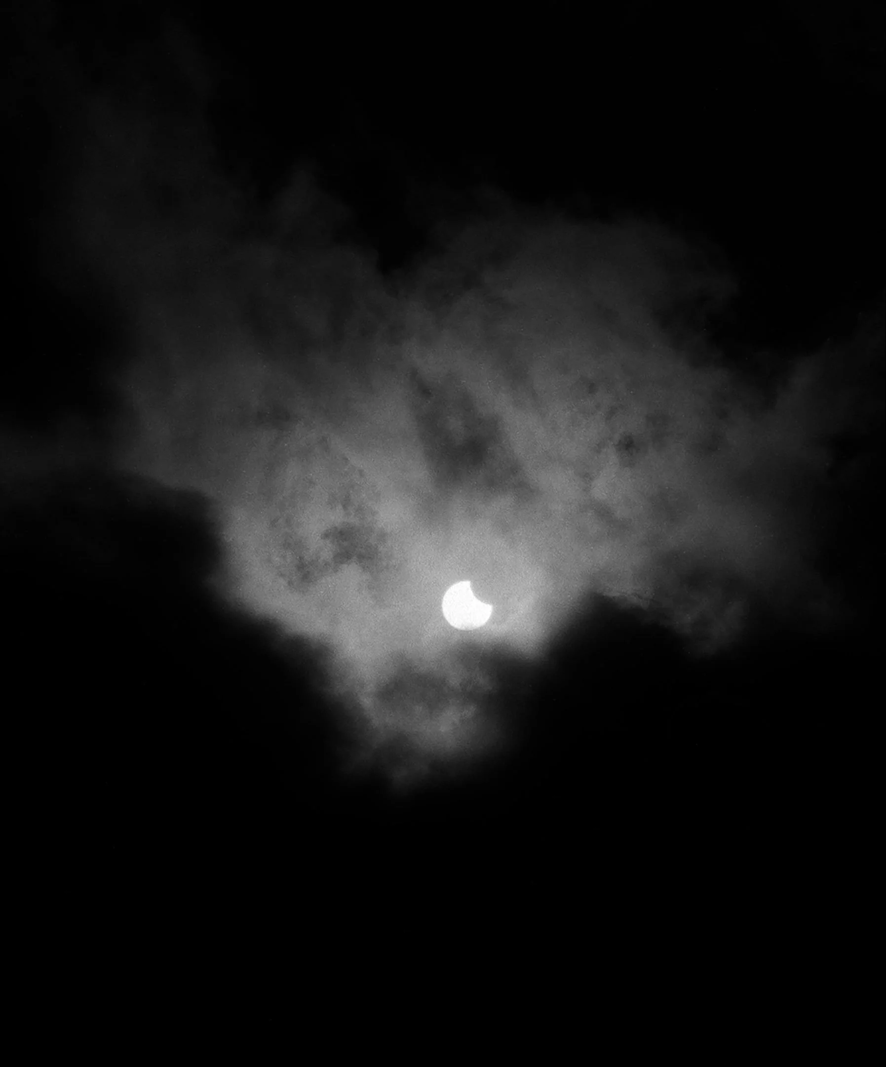 eclipse-bw-clean-crop-web.jpg