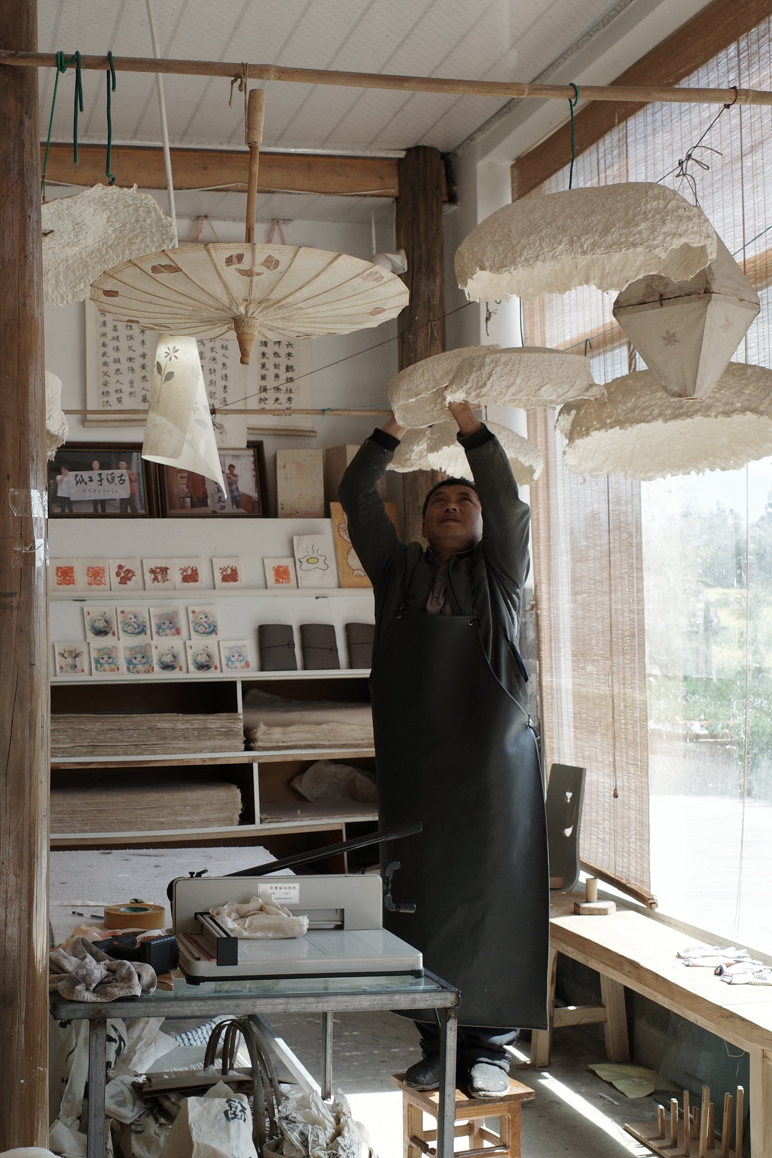 PAPER UMBRELLA AND LAMP MAKING