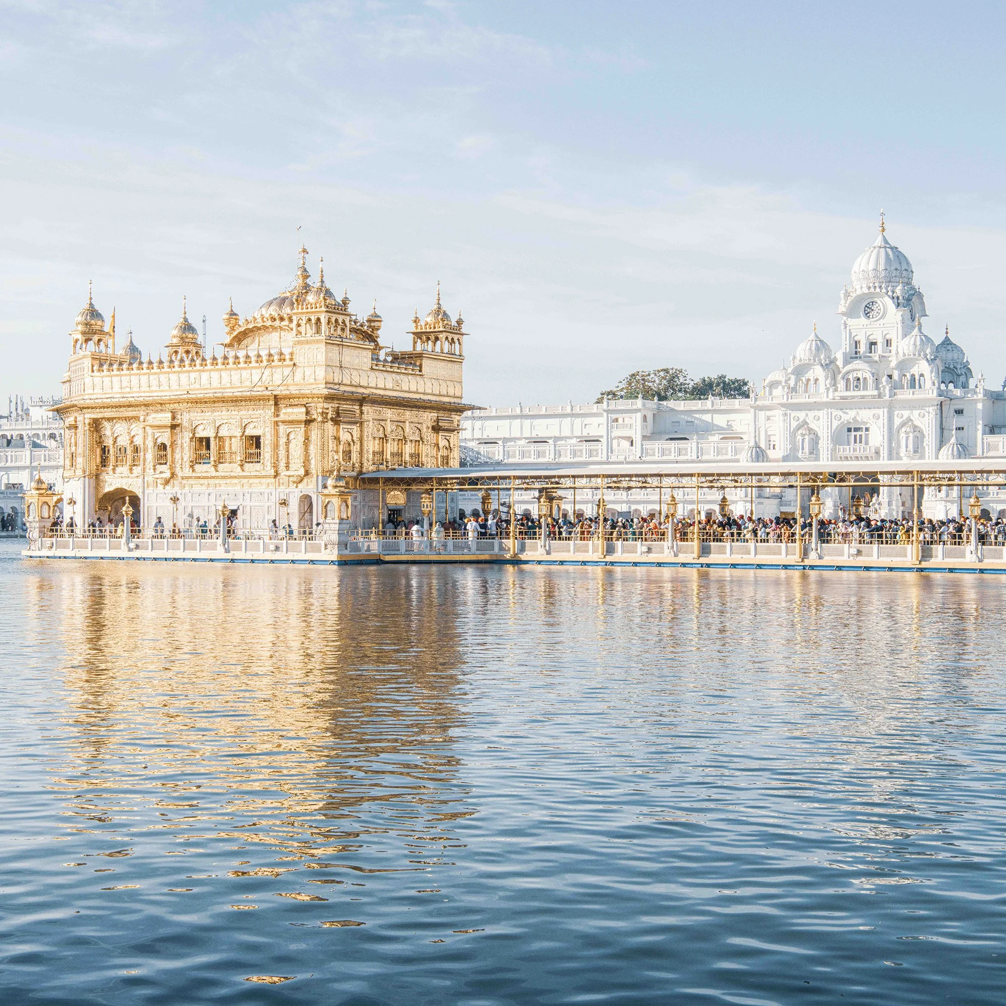 Golden Temple #4 (80×80cm)