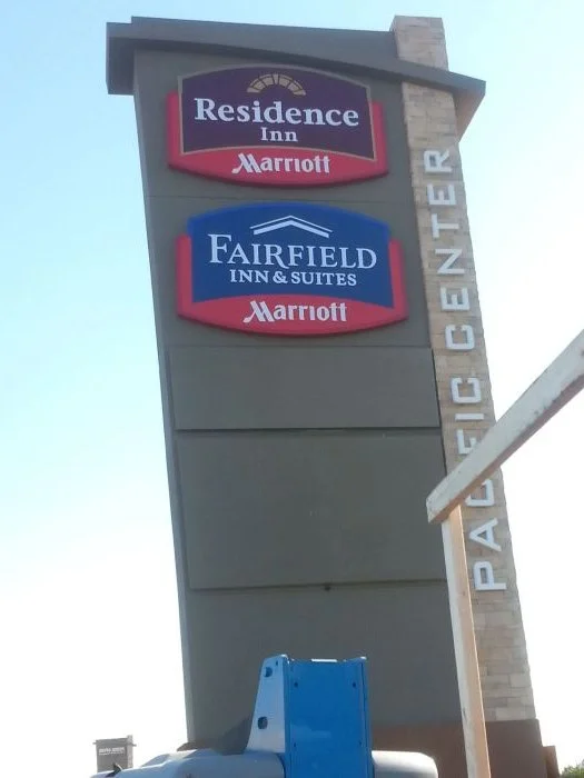 New pylon sign installation of Los Angeles, Ca.