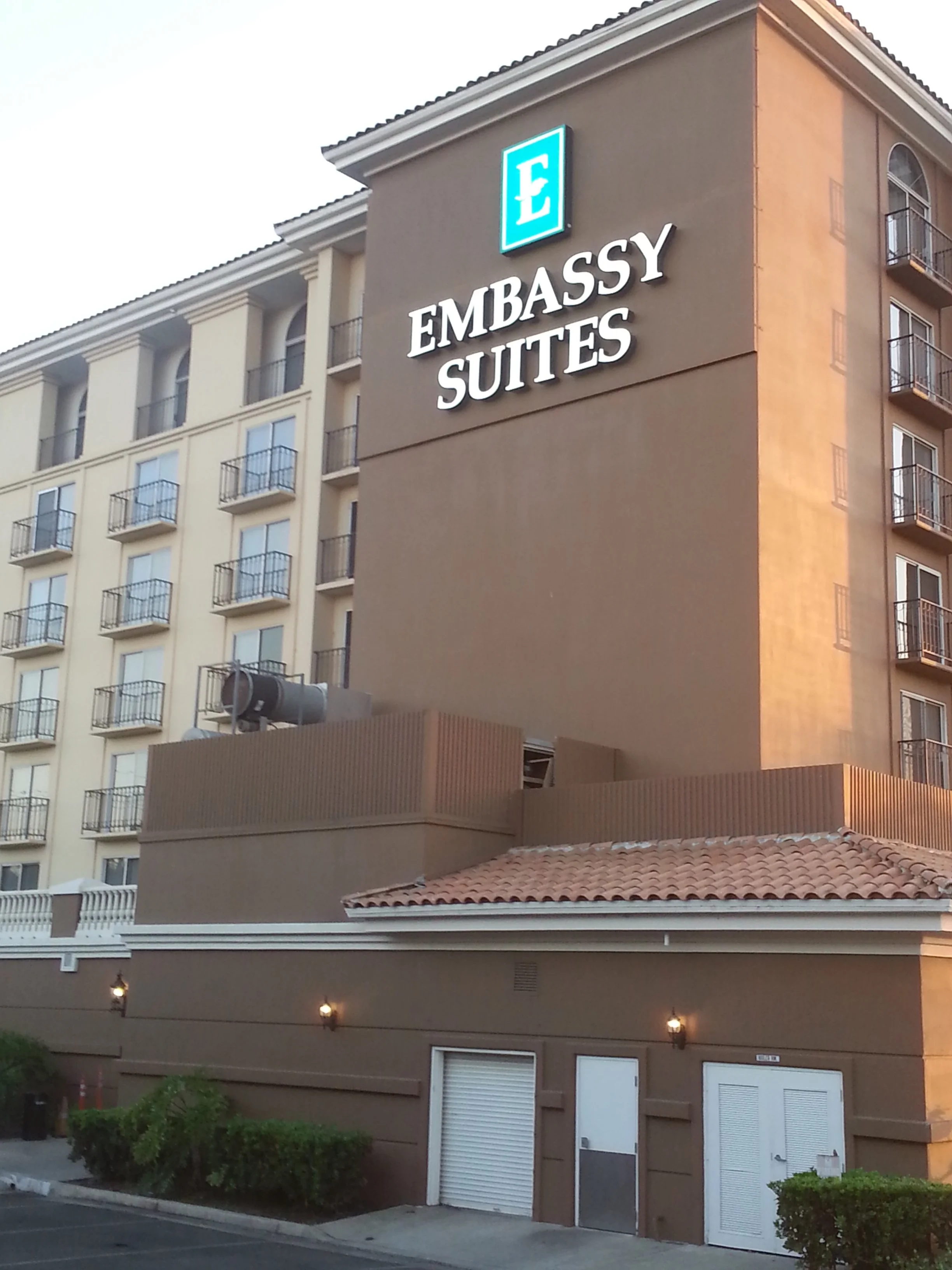 Large letter branding installation with high reach equipment in Los Angels, Ca.