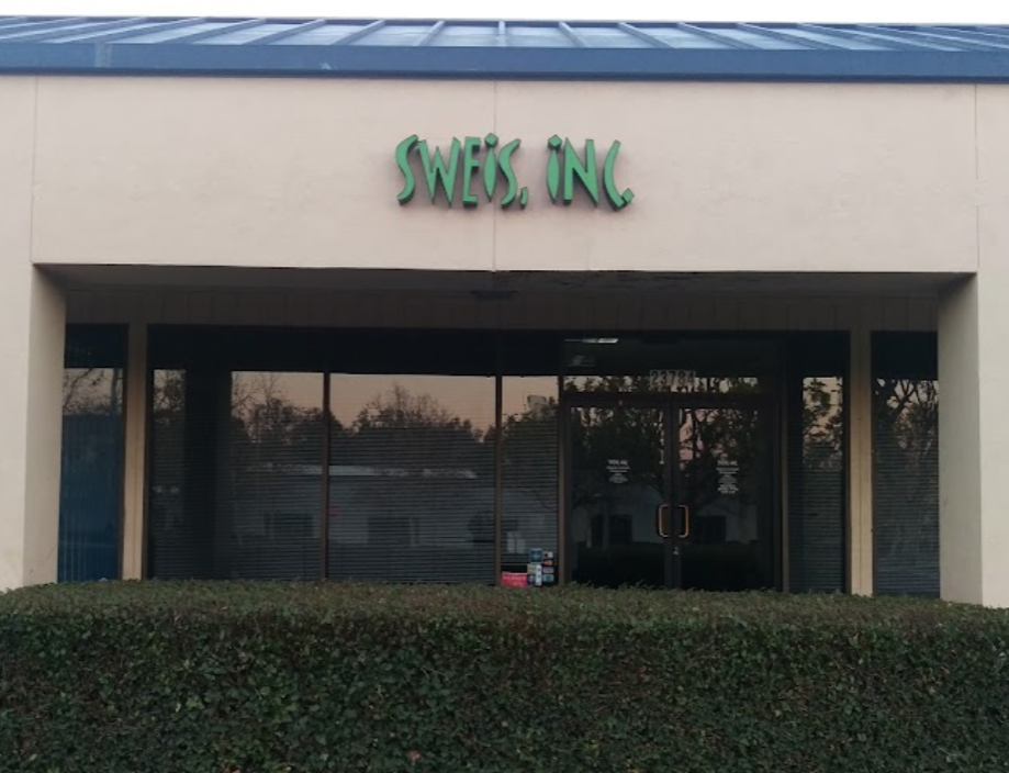 Channel letter sign on a retail space near Los Angeles, Ca.