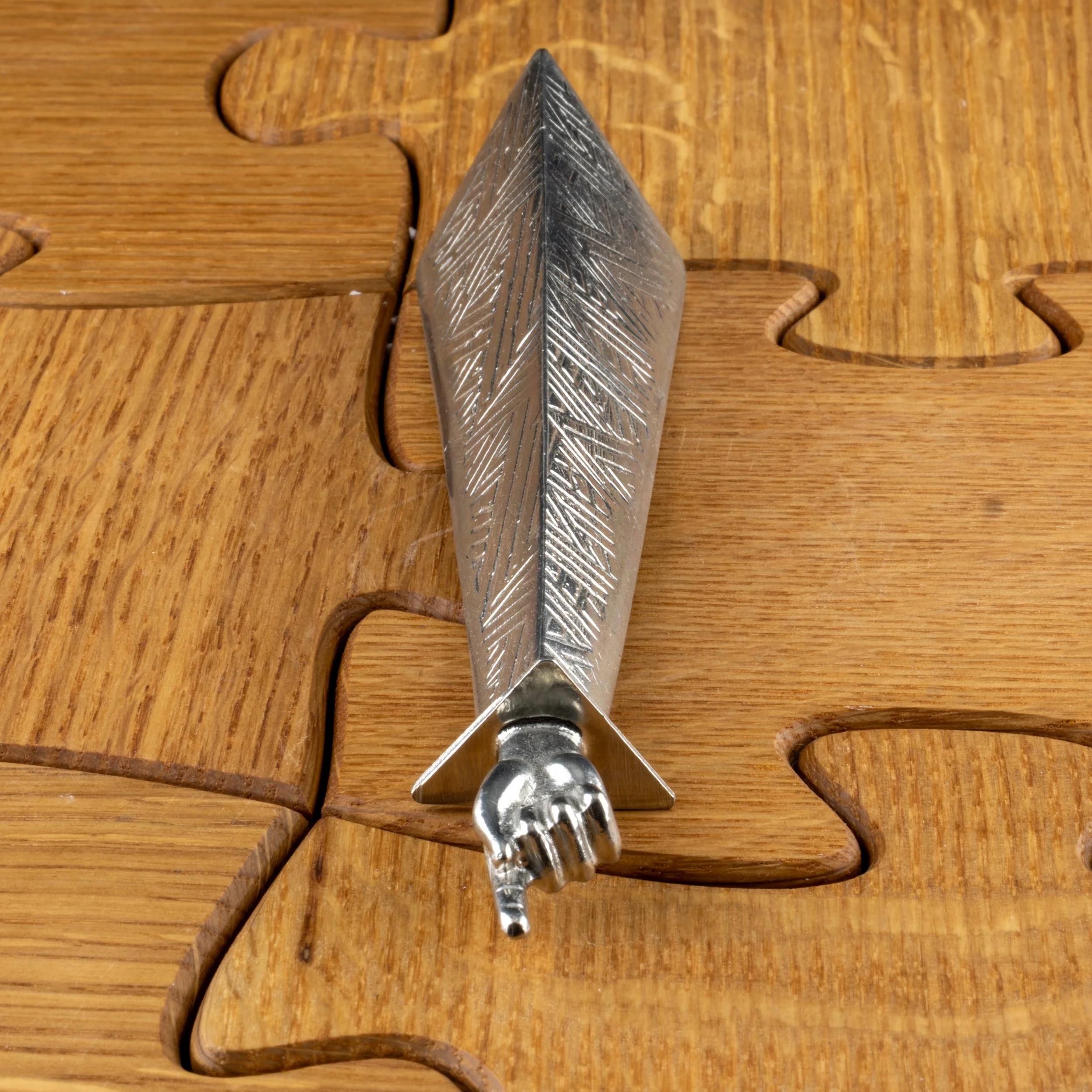 Etched Design Triangular Yad by Joy Stember-1.jpg